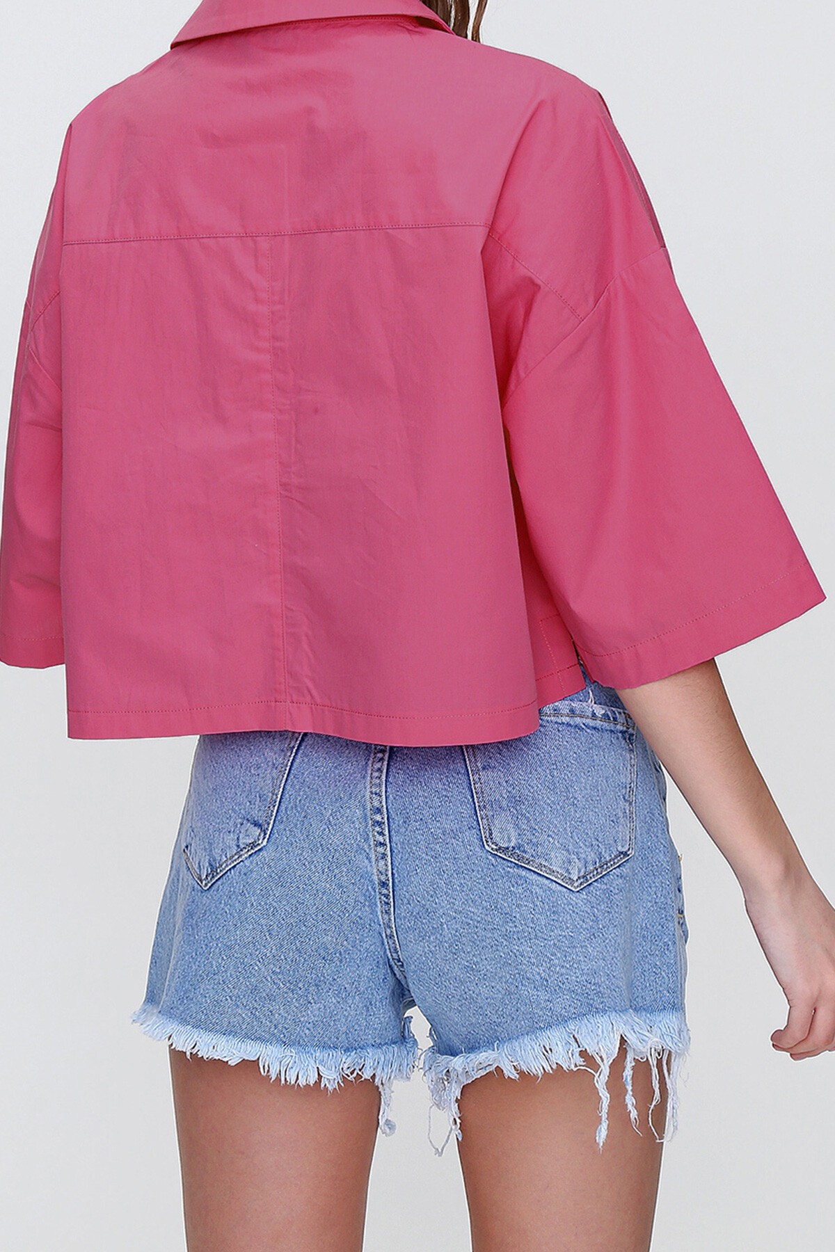 Fuşya Zarf Cepli Crop Poplin Gömlek