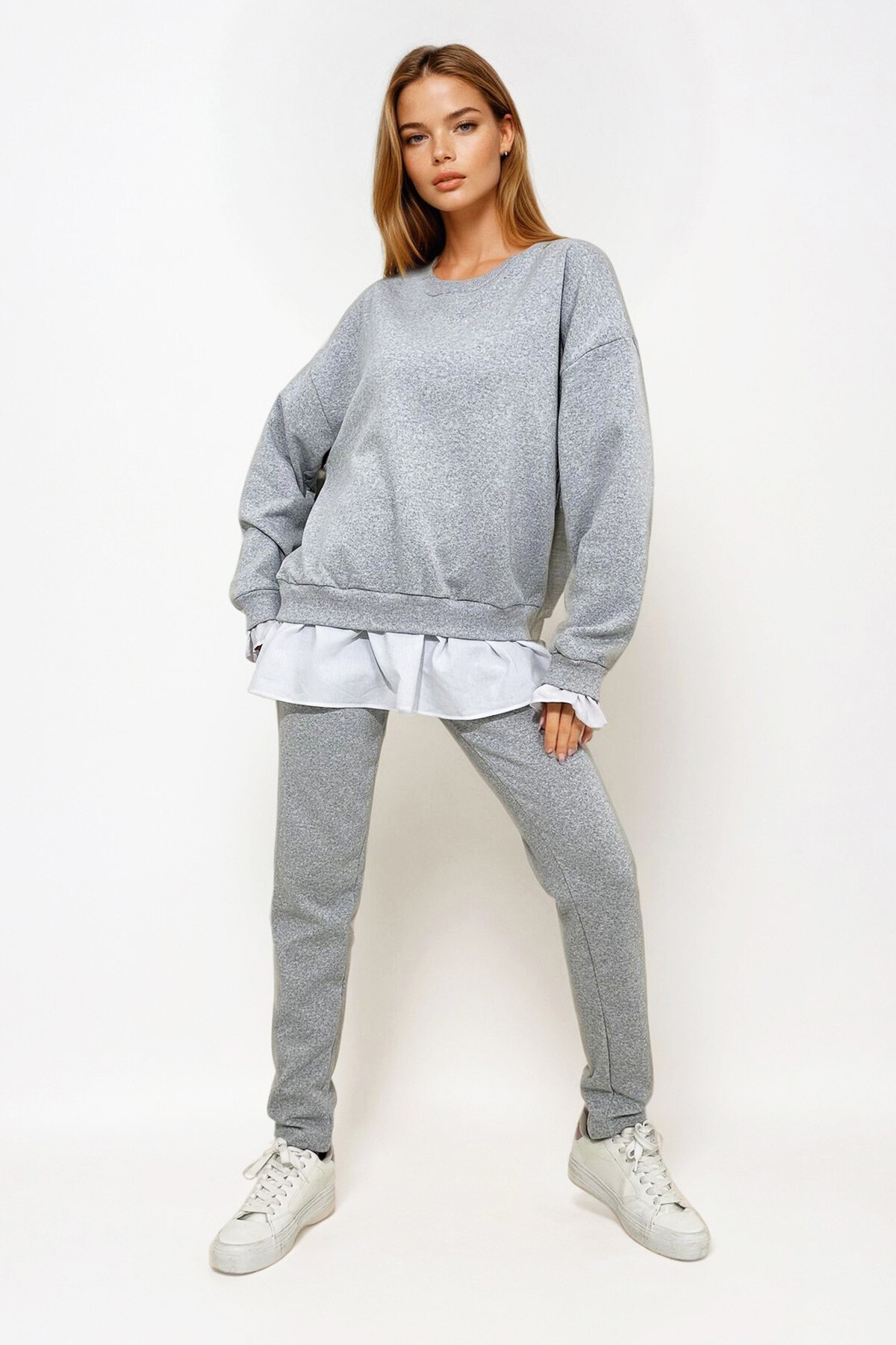 Gri Bisiklet Yaka Eteği Gömlek Detaylı 3 İplik İçi Şardonlu Eşofman Takım