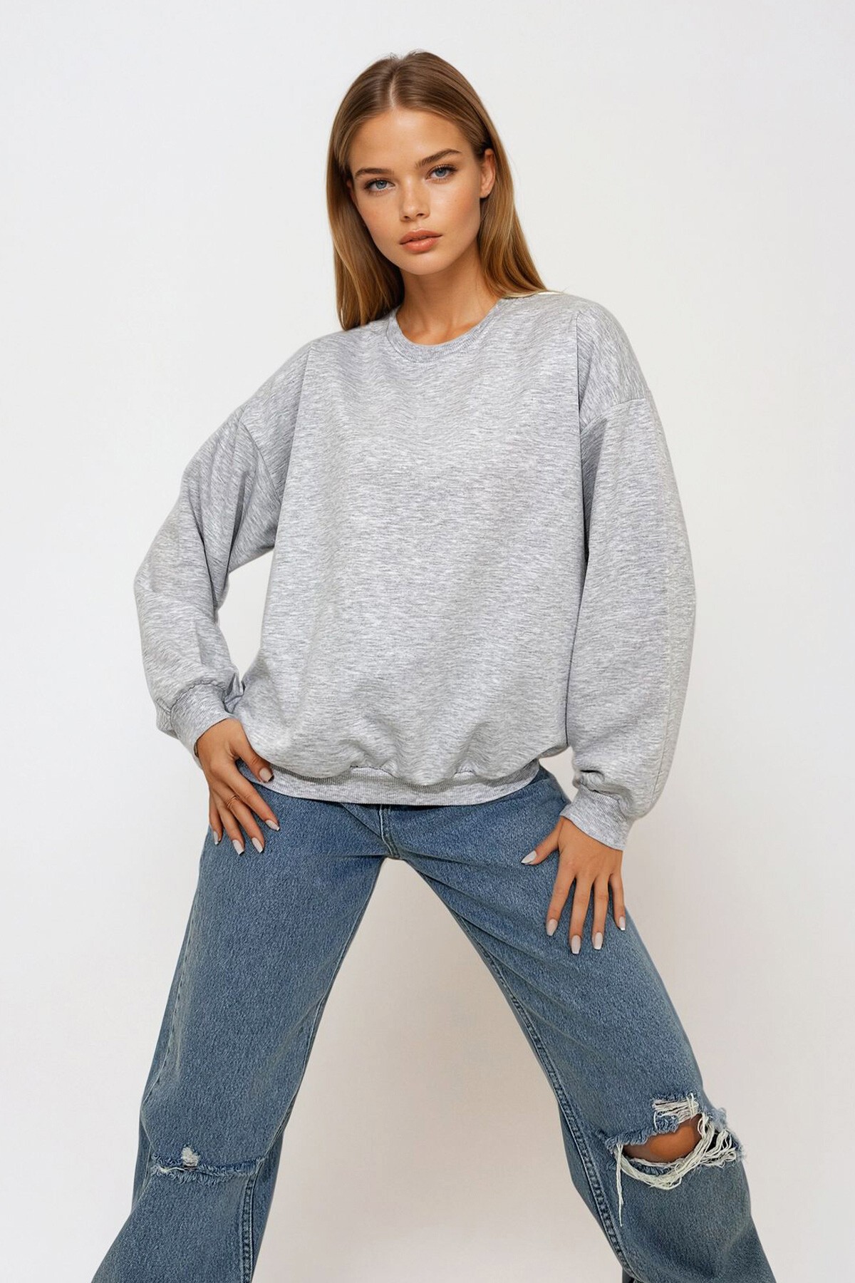 Gri Bisiklet Yaka Oversize Mevsimlik Basic Sweatshirt