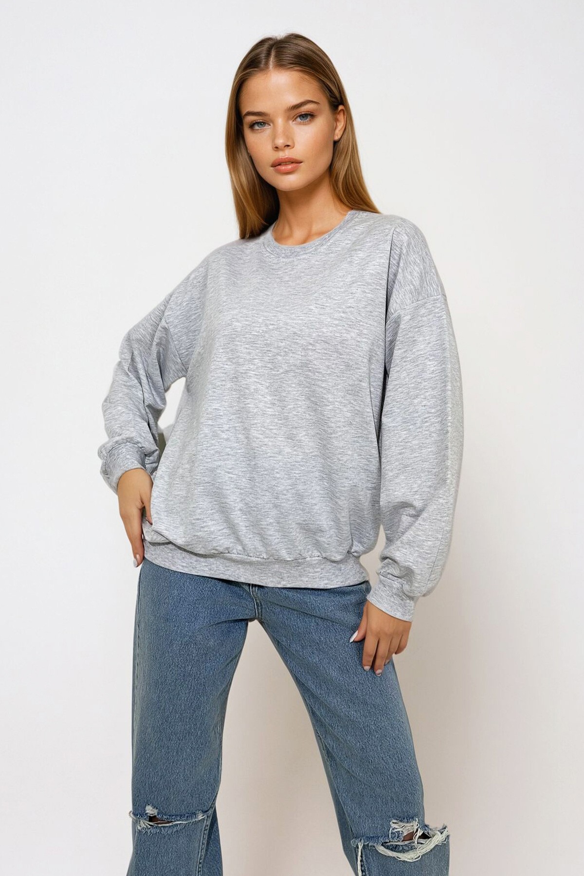 Gri Bisiklet Yaka Oversize Mevsimlik Basic Sweatshirt