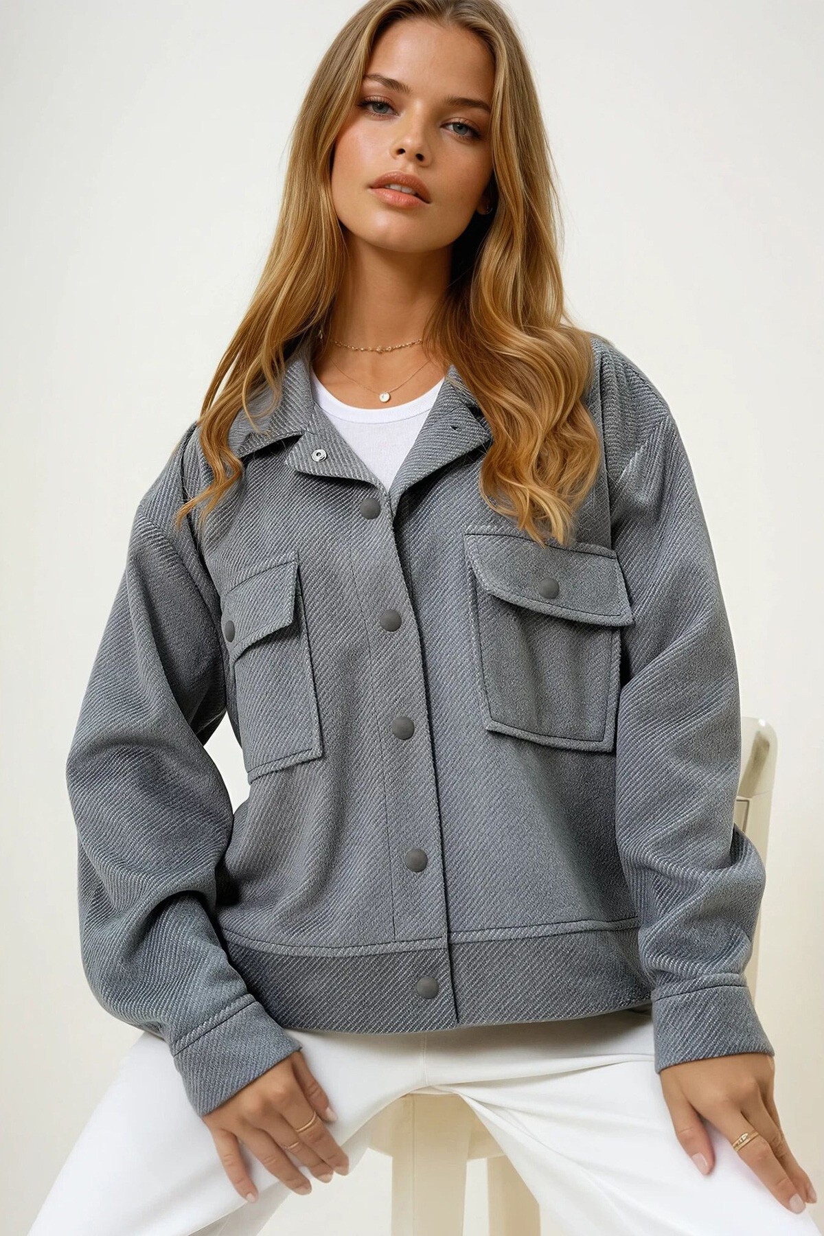 Gri İçi Astarlı Çift Cepli Kaşe Ceket