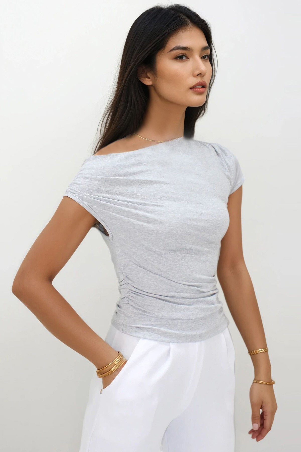 Gri Omuzu Büzgülü Viscon Örme Bluz