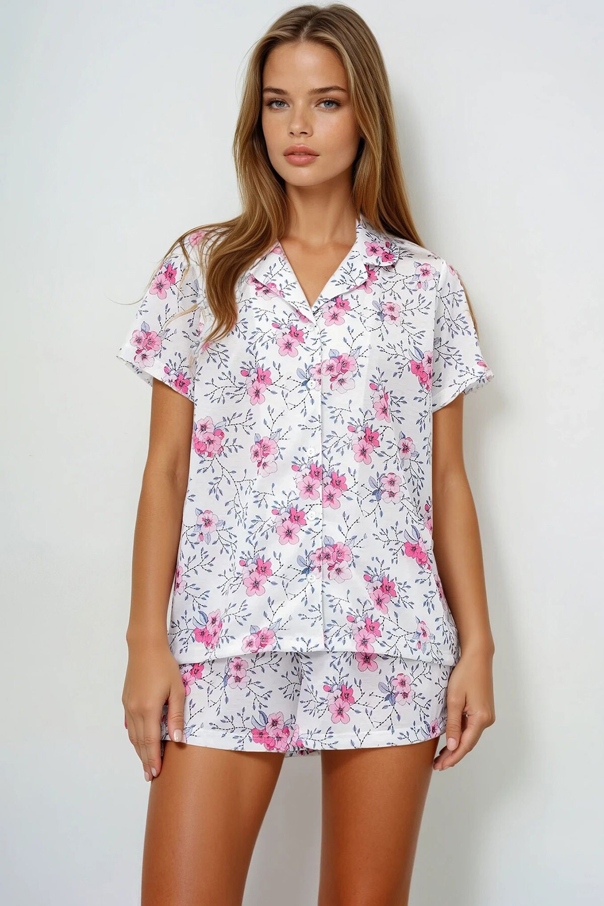 Gri   Pembe Çiçek Desenli Örme Pamuklu Gömlek Ve Şort Pijama Takımı