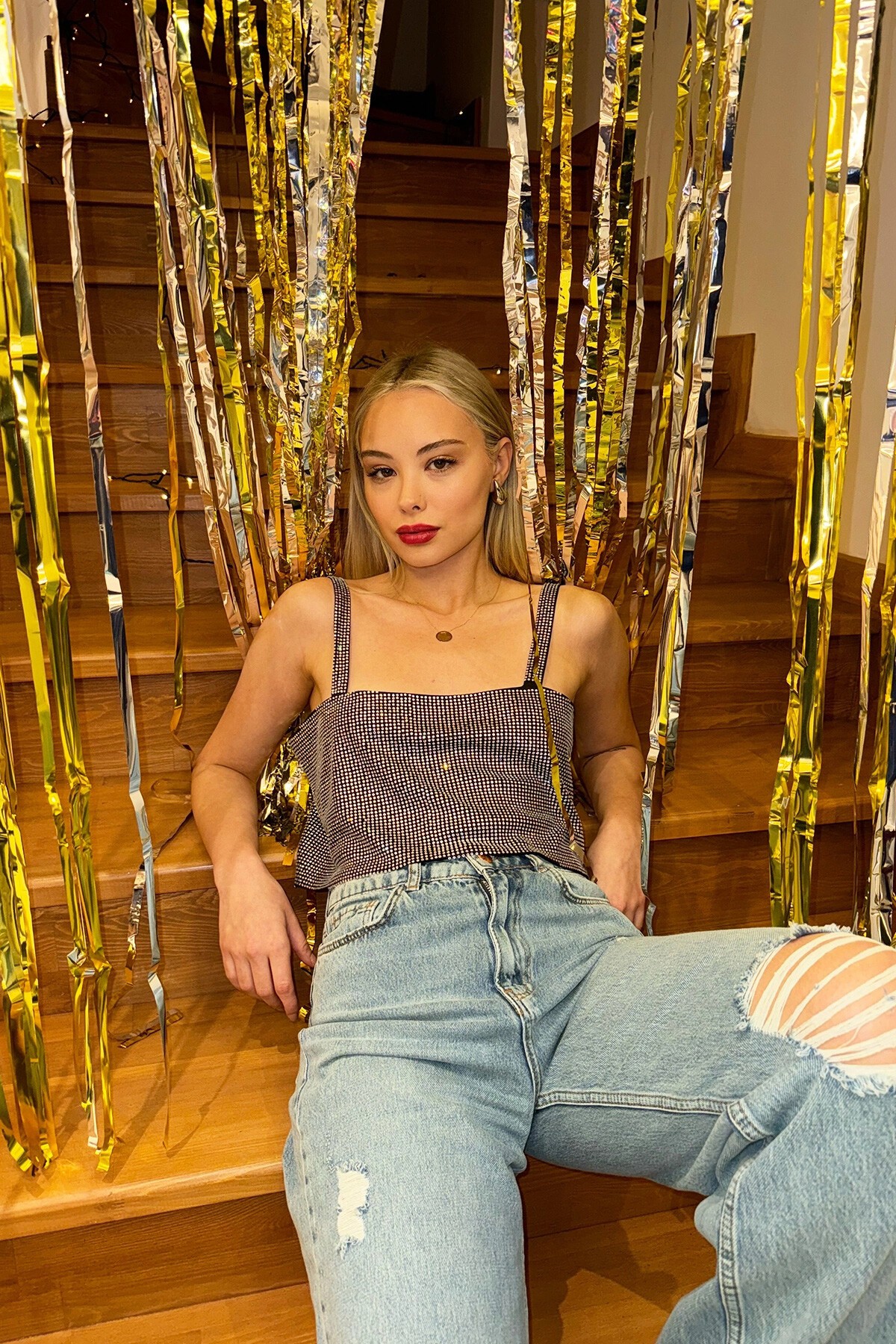 Gümüş Taşlı Sırt Dekolteli Askılı Büstiyer