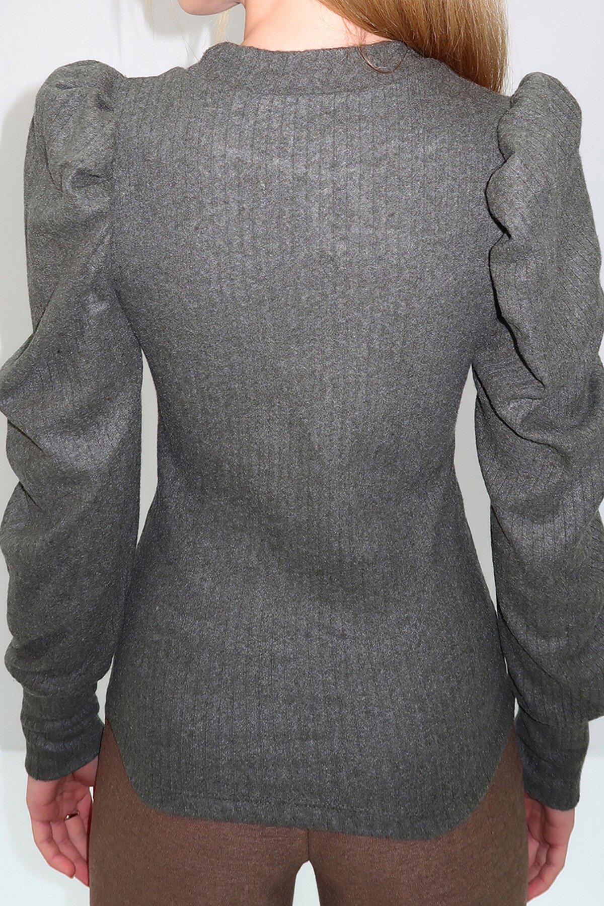 Haki Bisiklet Yaka Damla Dekolteli Prenses Kol Triko Bluz