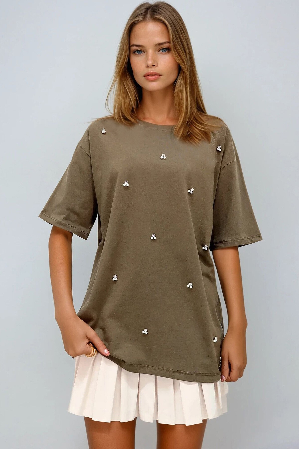 Haki Bisiklet Yaka Oversize İnci Ve Taş İşlemeli T Shirt