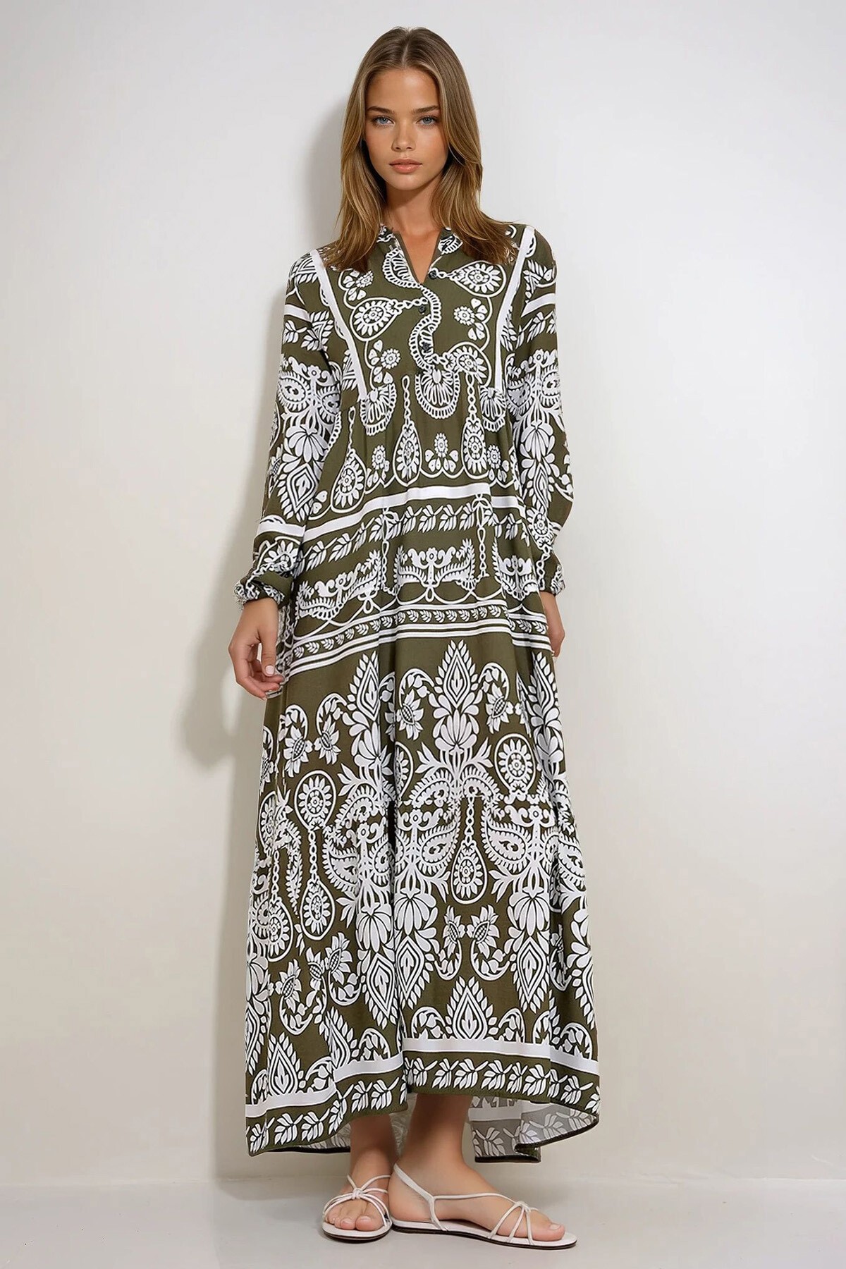Haki Robası Düğme Detaylı Volanlı Desenli Dokuma Viskon Elbise