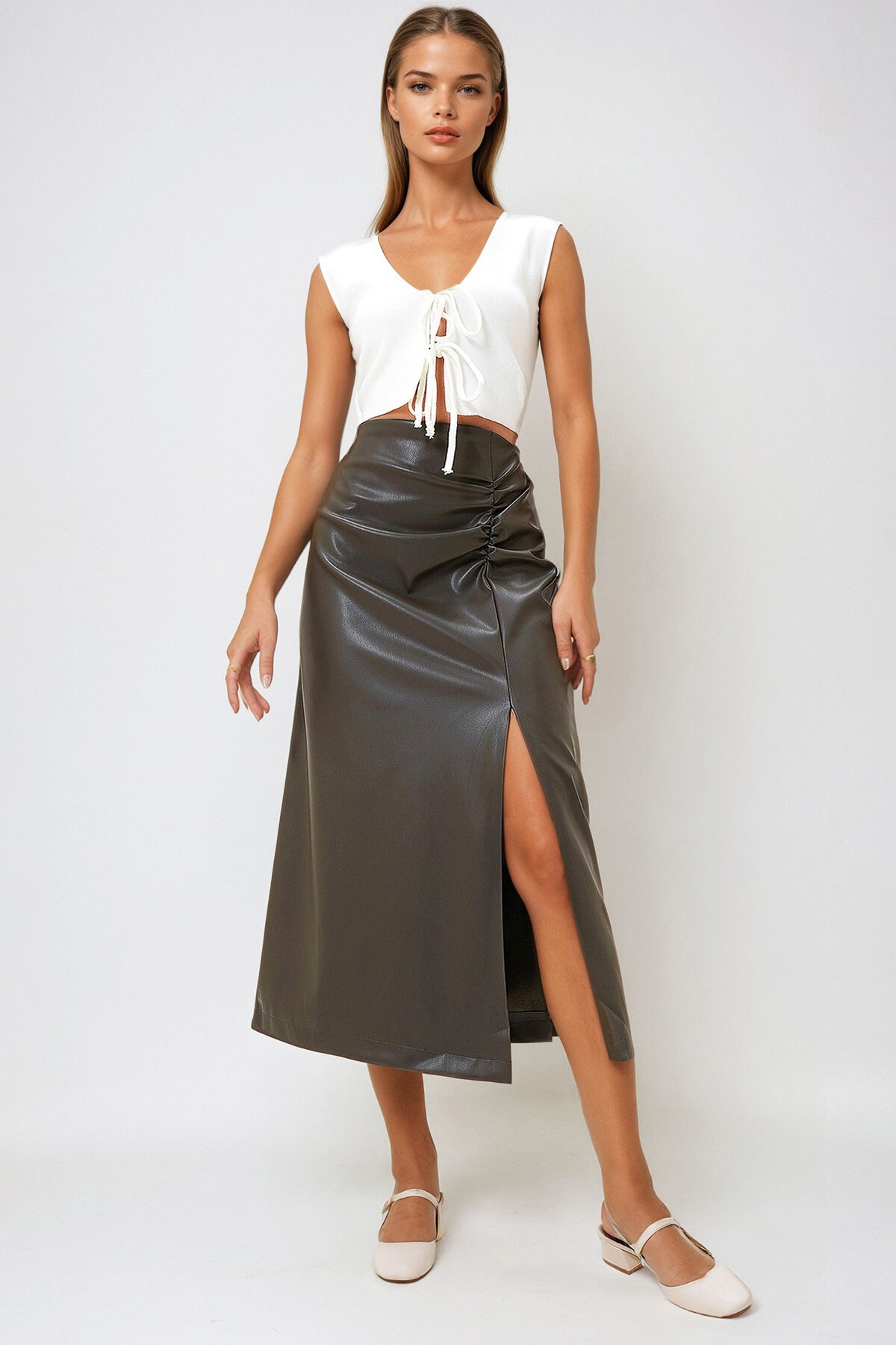 Haki Yırtmaçlı Beli Drapeli Suni Deri Etek