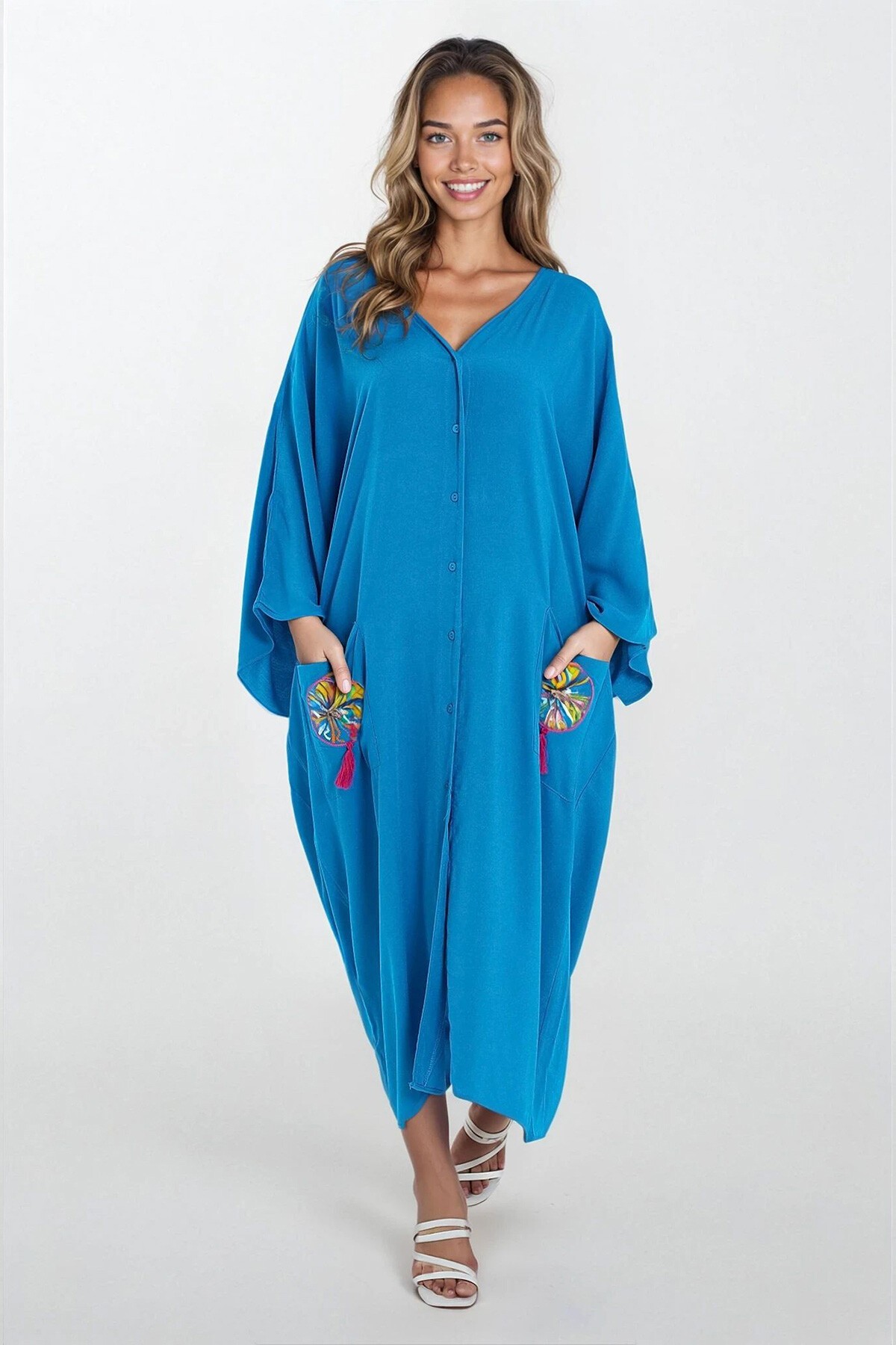 İndigo Çift Cepli Nakışlı Düğmeli Büyük Beden Elbise