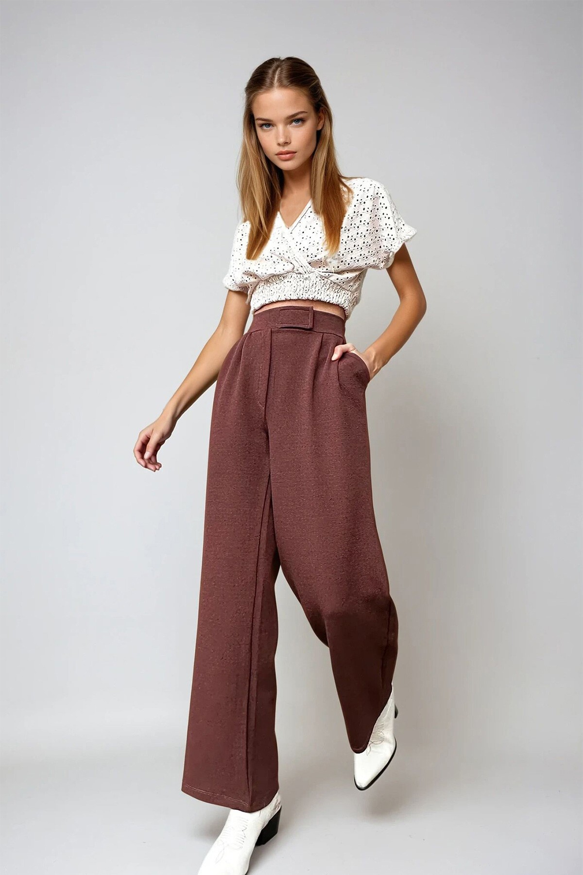 Kahve Yüksek Bel Çift Cepli Pileli Cırt Kapamalı Palazzo Pantolon