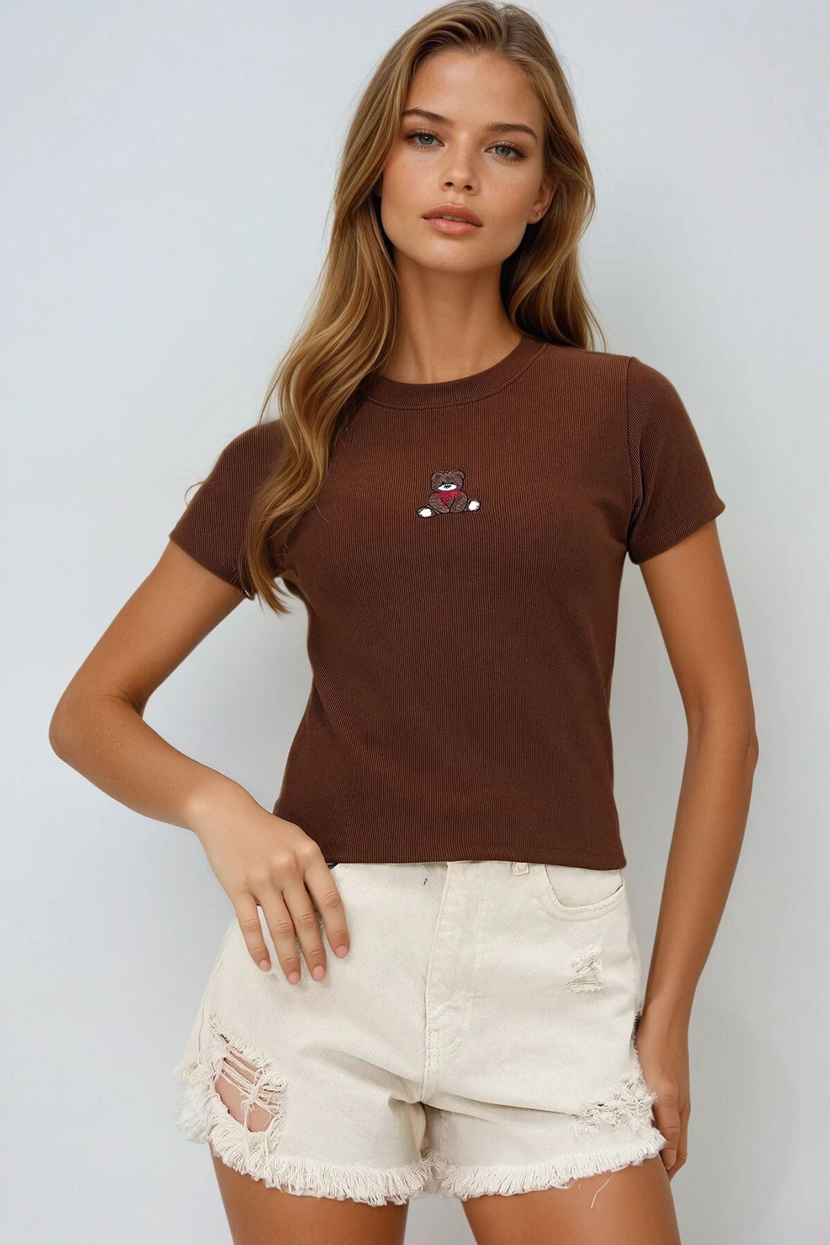 Kahverengi Bisiklet Yaka Ayıcık Baskılı Crop Bluz