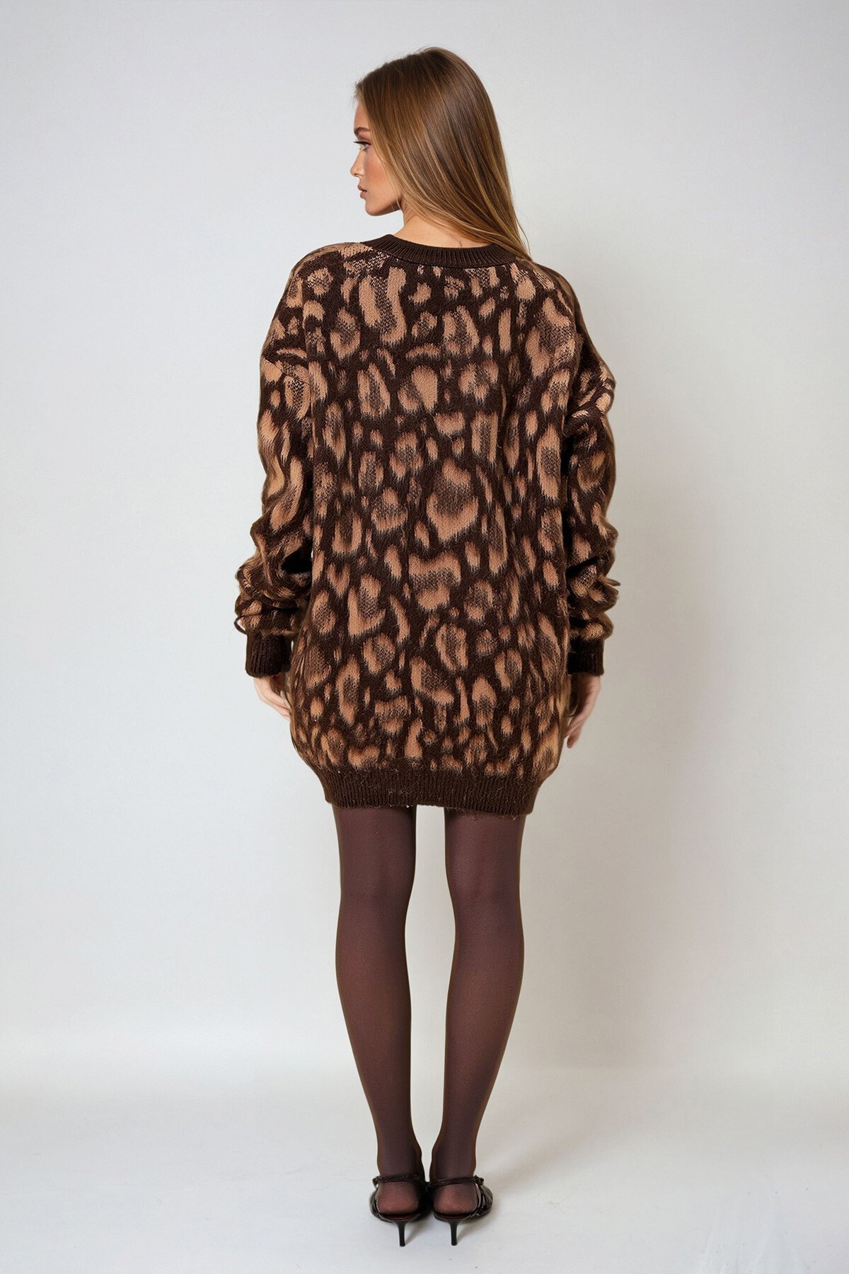 Kahverengi Bisiklet Yaka Desenli Şardonlu Oversize Kışlık Triko Kazak