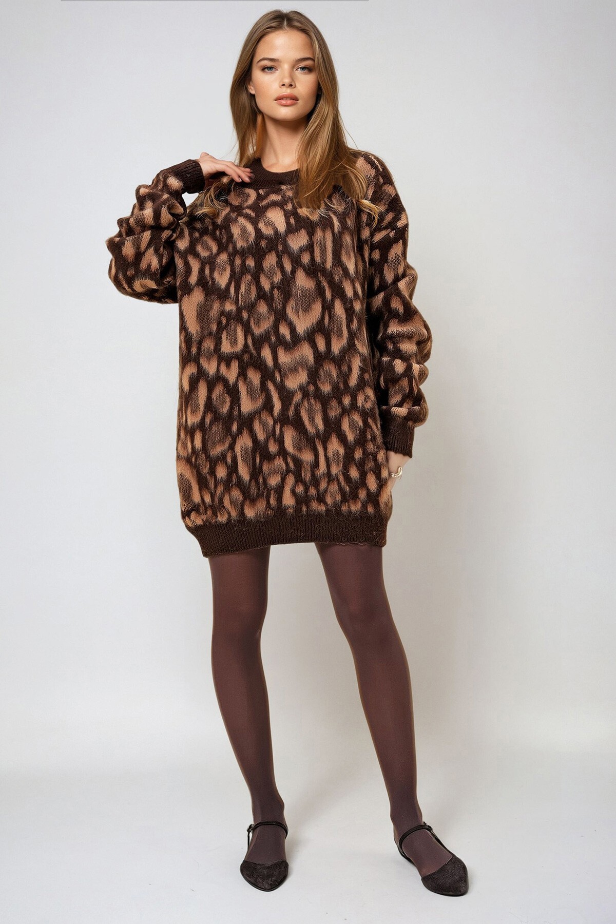 Kahverengi Bisiklet Yaka Desenli Şardonlu Oversize Kışlık Triko Kazak