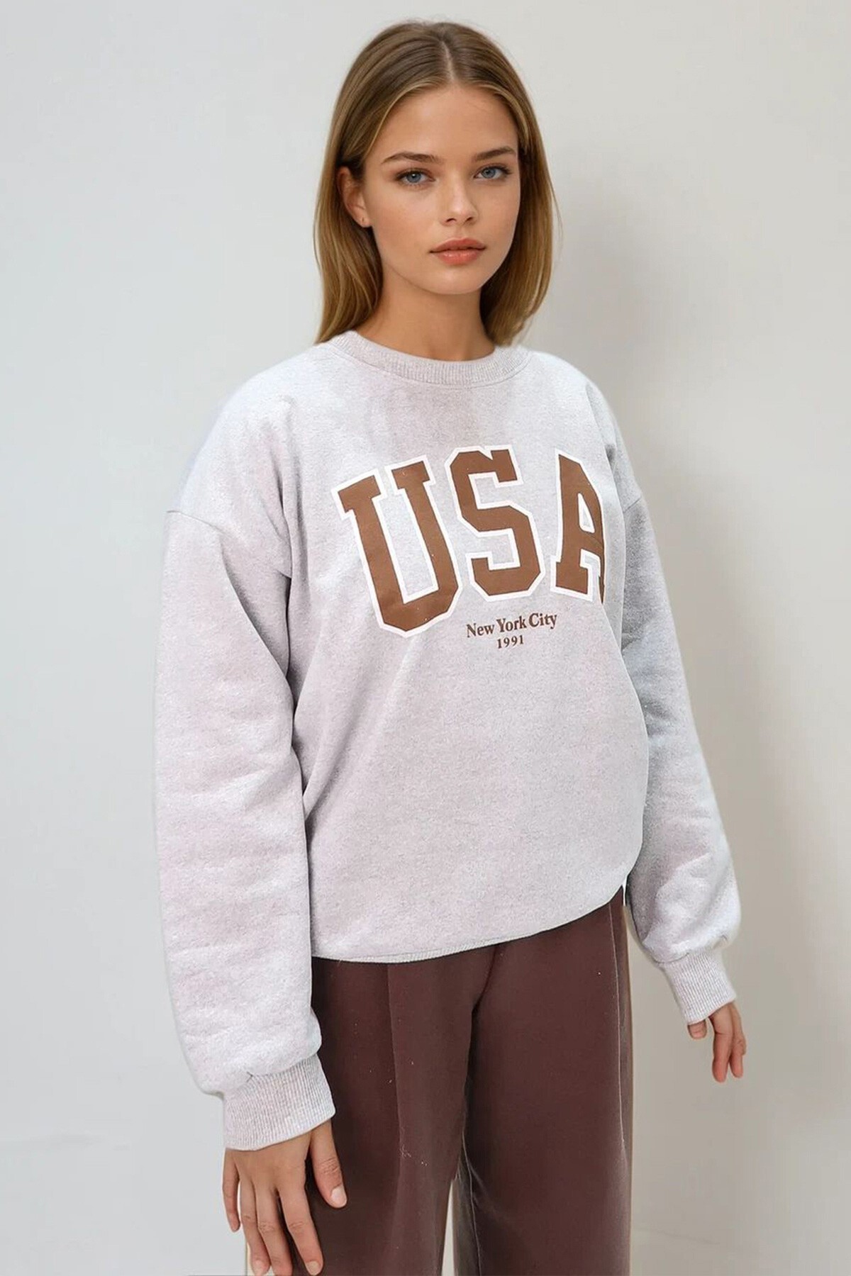 Kahverengi Bisiklet Yaka İçi Şardonlu Önü Baskılı Oversize Sweatshirt