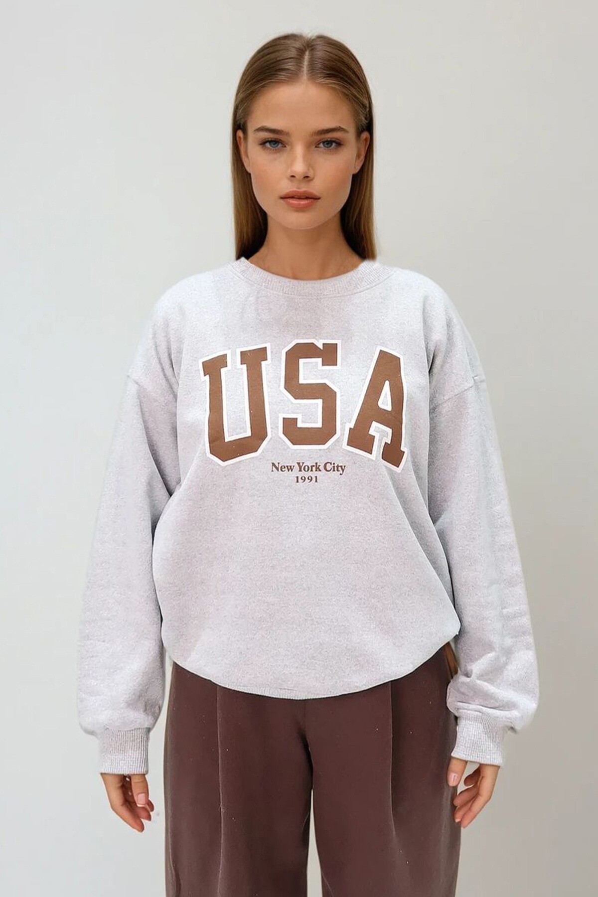 Kahverengi Bisiklet Yaka İçi Şardonlu Önü Baskılı Oversize Sweatshirt