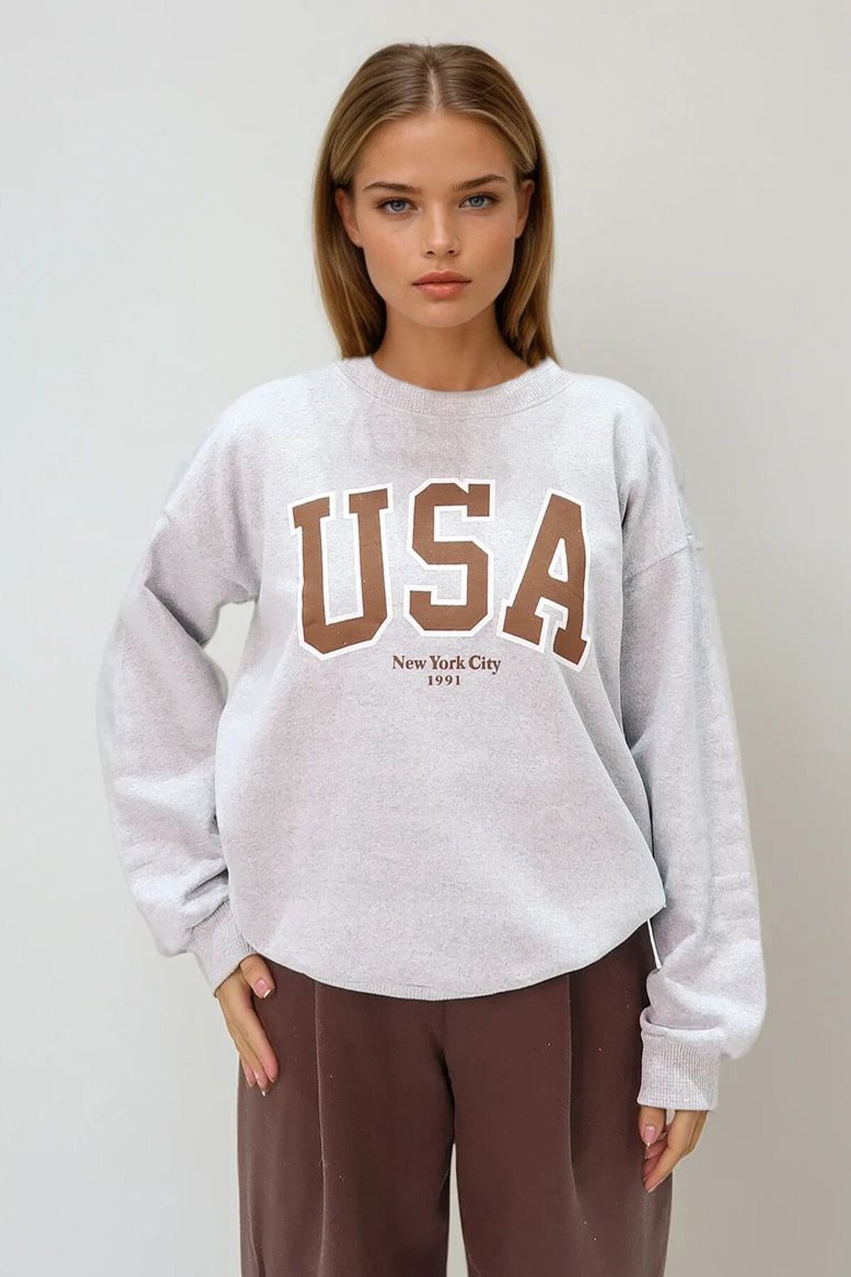 Kahverengi Bisiklet Yaka İçi Şardonlu Önü Baskılı Oversize Sweatshirt