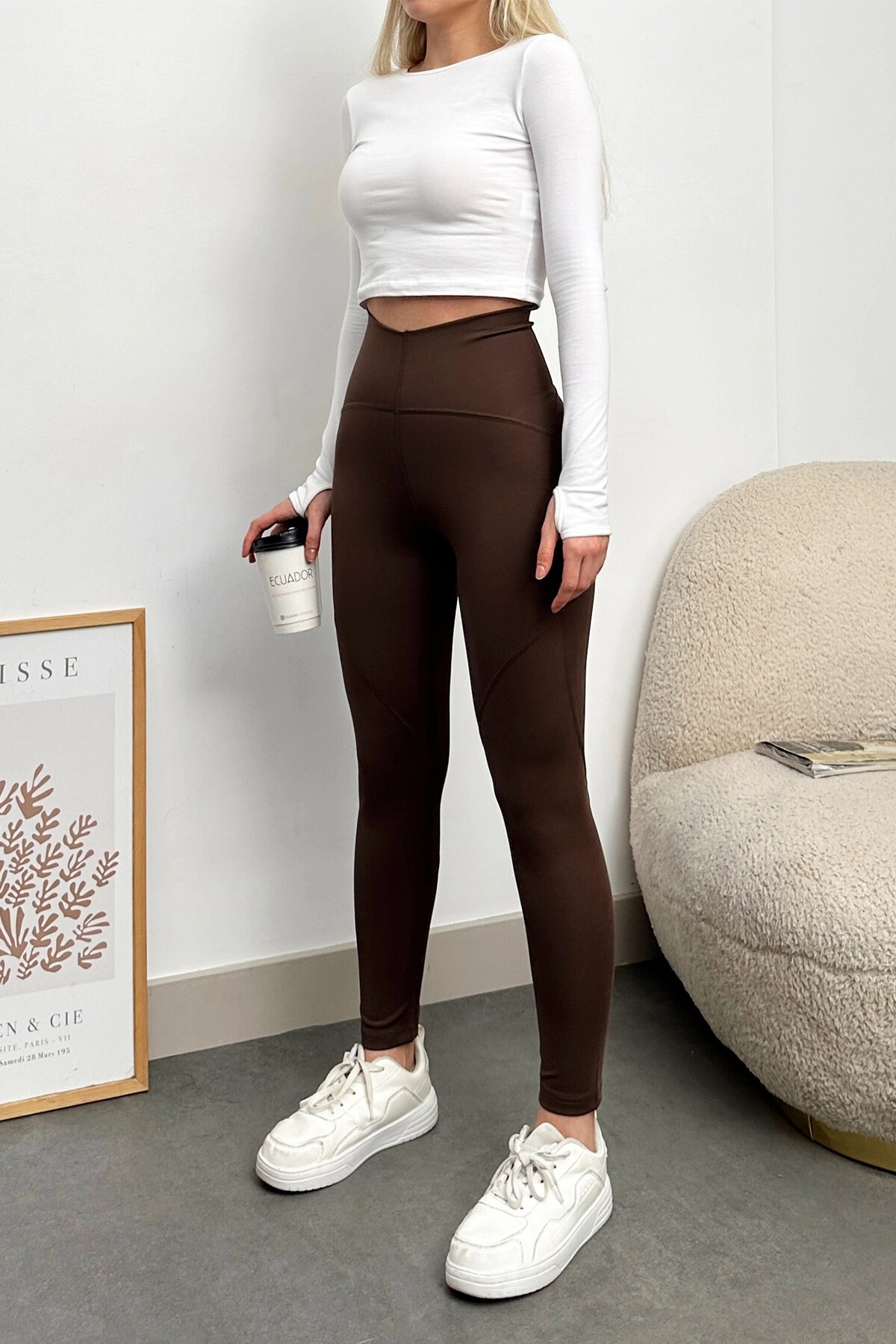 Kahverengi Yüksek Bel Dikiş Detaylı Toparlayıcı Tayt