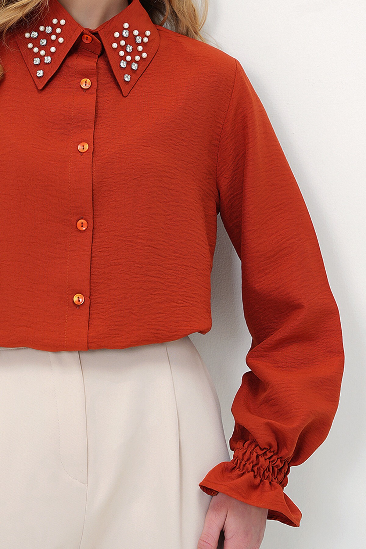 Kiremit İnci Ve Taş İşlemeli Aerobin Gömlek