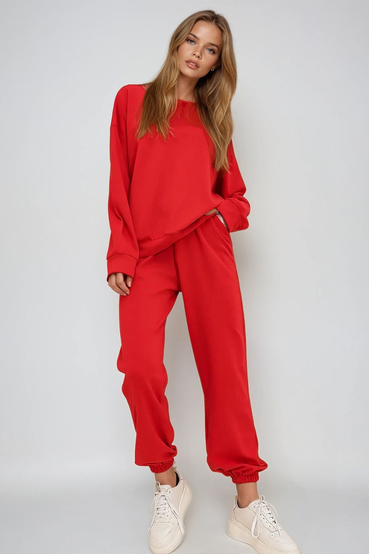 Kırmızı Bisiklet Yaka Beli Ve Paçası Lastikli İki İplik Basic Eşofman Takımı