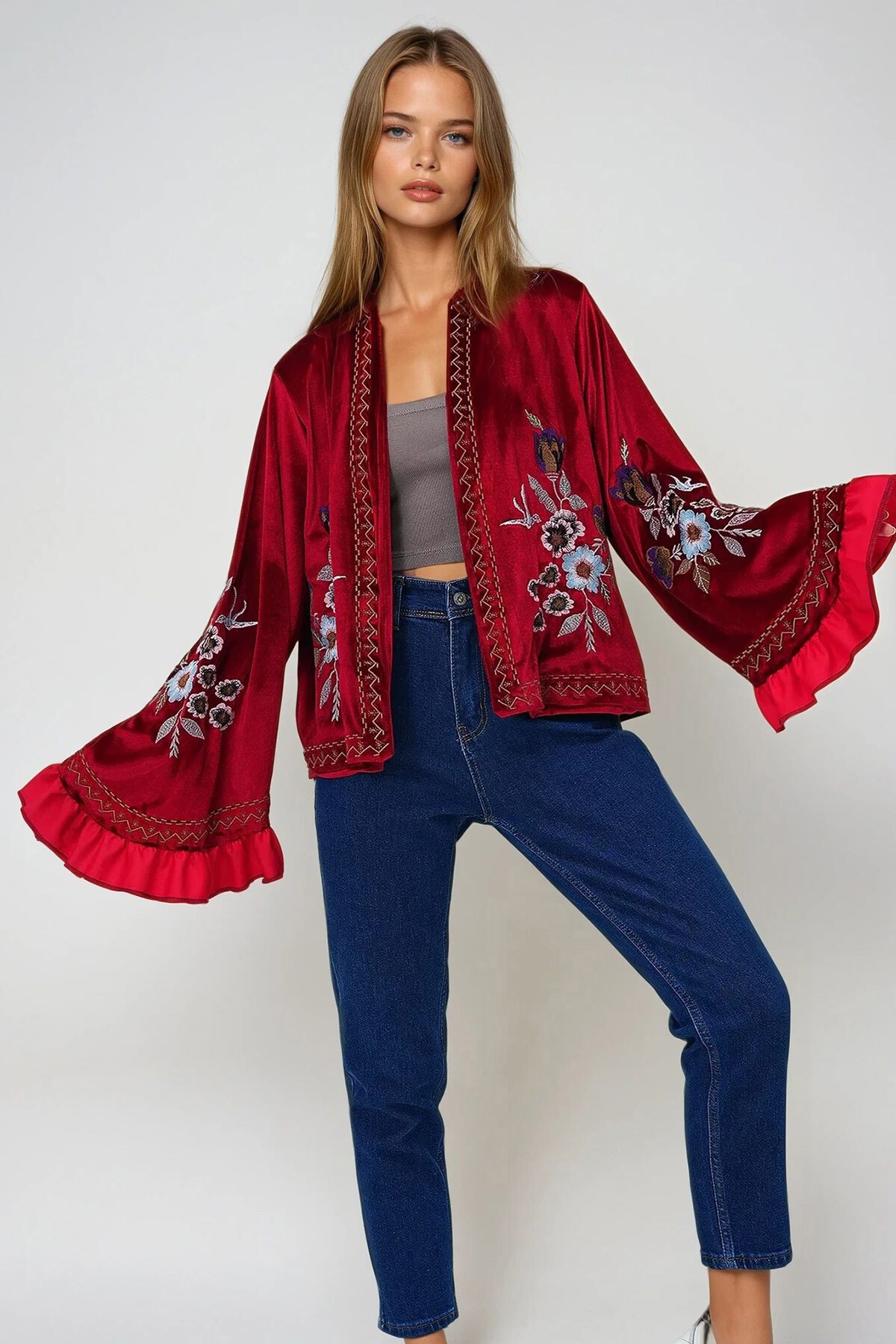 Kırmızı Kadife Nakışlı Carmen Ceket