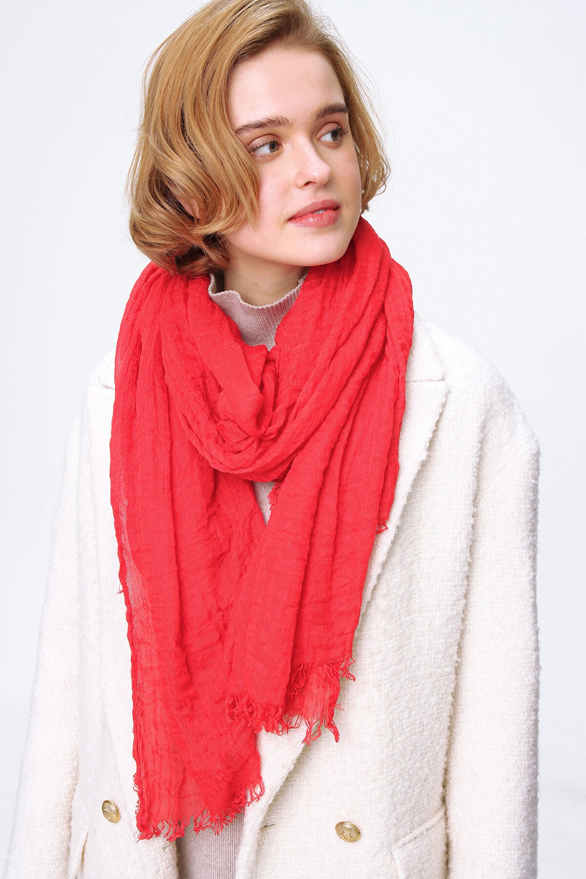 Kırmızı Püsküllü Şal