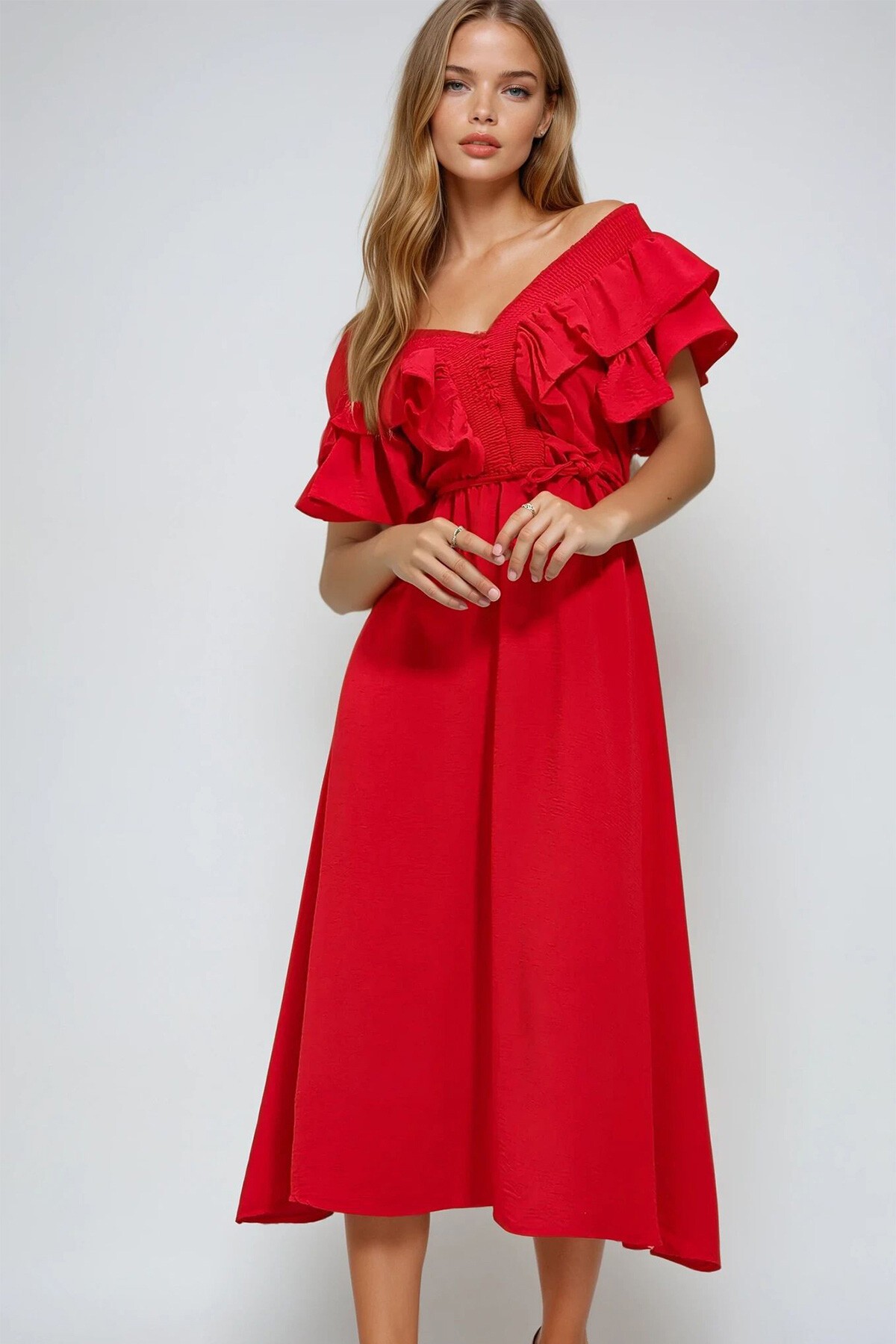 Kırmızı Yakası Gipeli Ve Volanlı Beli Midiboy Dokuma Elbise