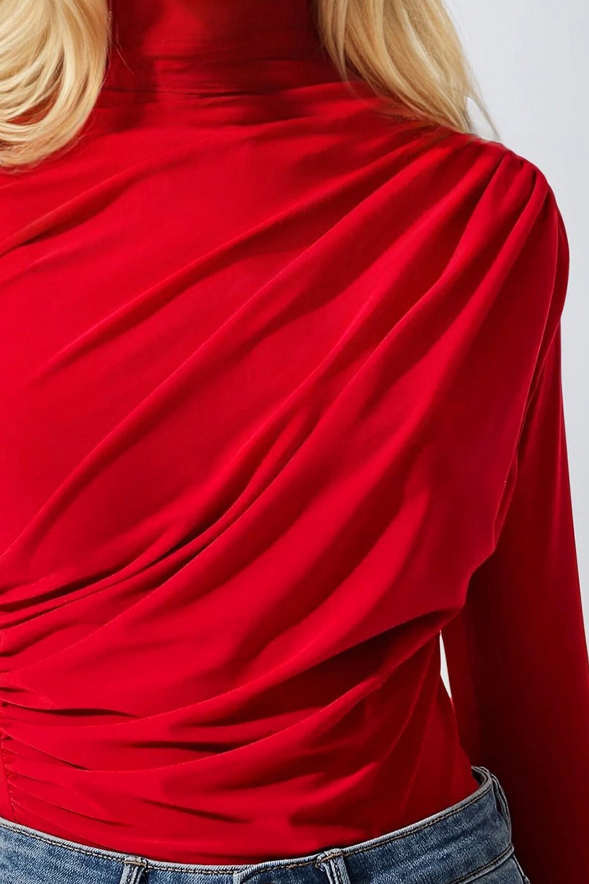 Kırmızı Yarım Balıkçı Drape Detaylı Sandy Bluz