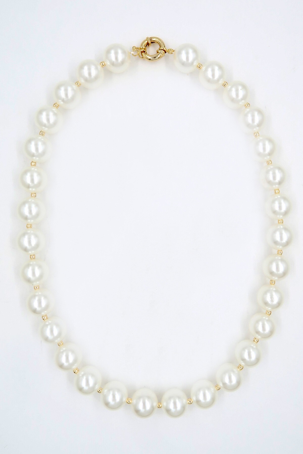 Krem Gold Biyeli Büyük Taşlı İnci Tasarım Kolye