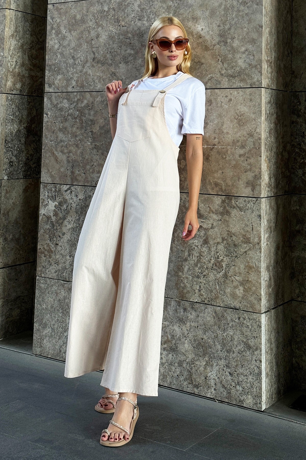 Krem Önü Cepli Askılı Gabardin Bahçıvan Tulum