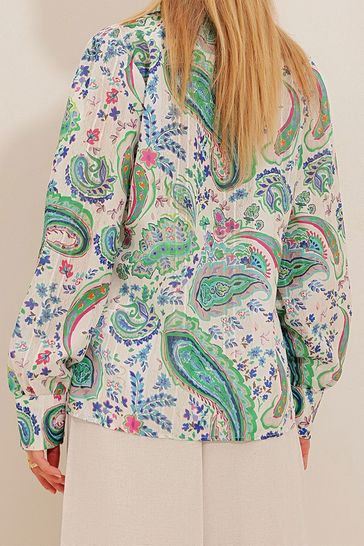 Krem Şal Desenli Oversize Gömlek