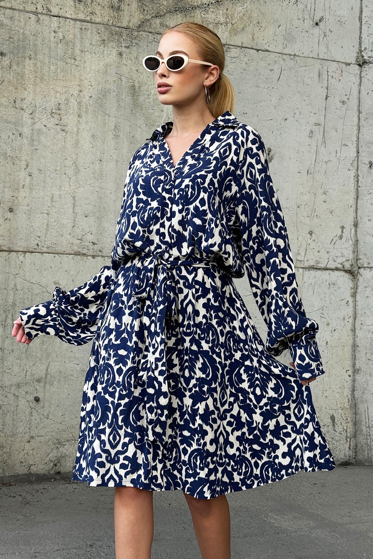 Lacivert Gömlek Yaka Önü Düğmeli Kuşak Detaylı Dokuma Elbise