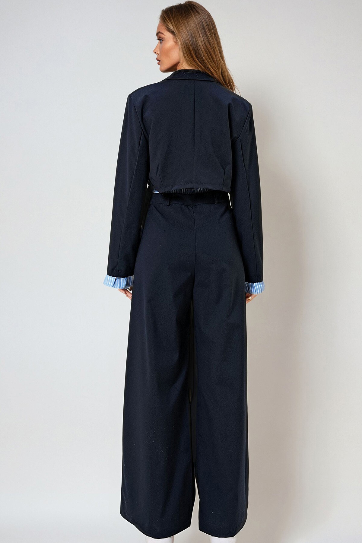 Lacivert Kolları Garnili  Crop Ceket Ve Pantolon Takım