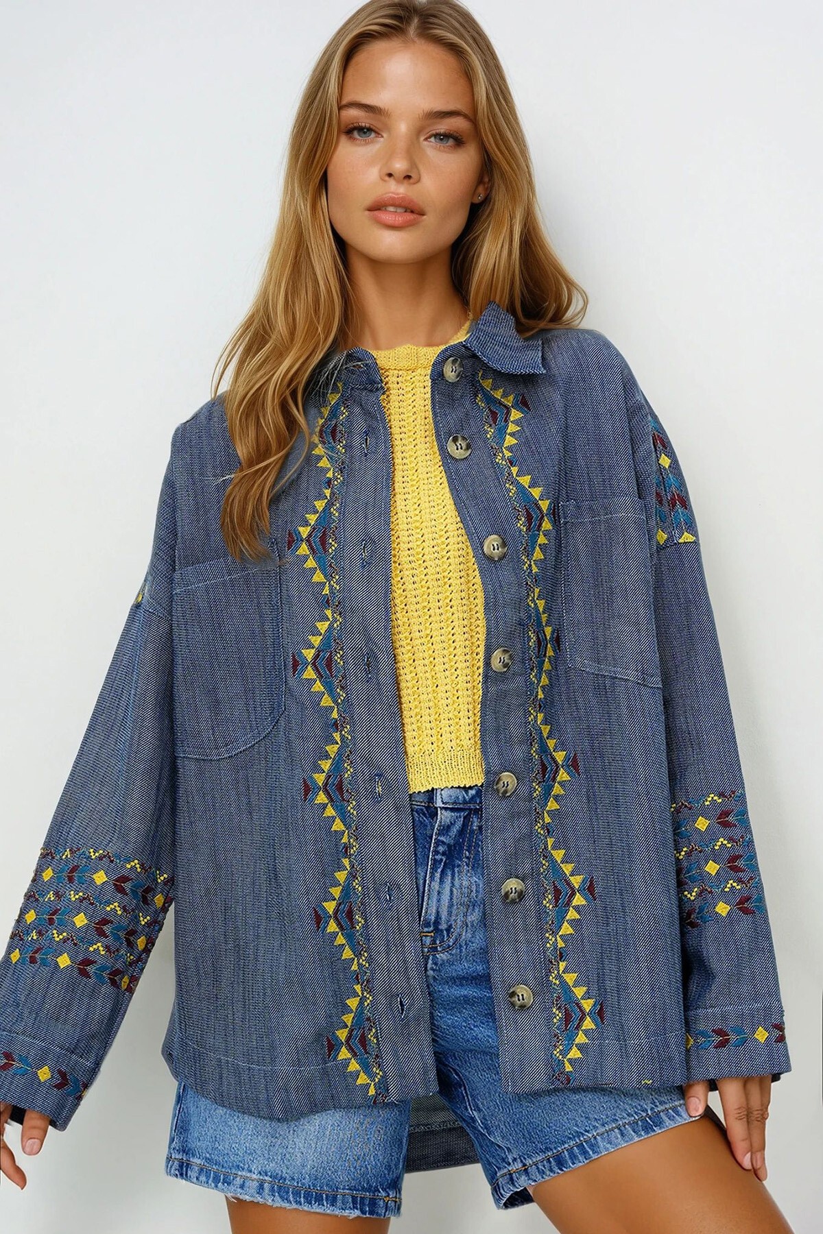 Lacivert Nakış İşlemeli Gabardin Oversize Gömlek Ceket