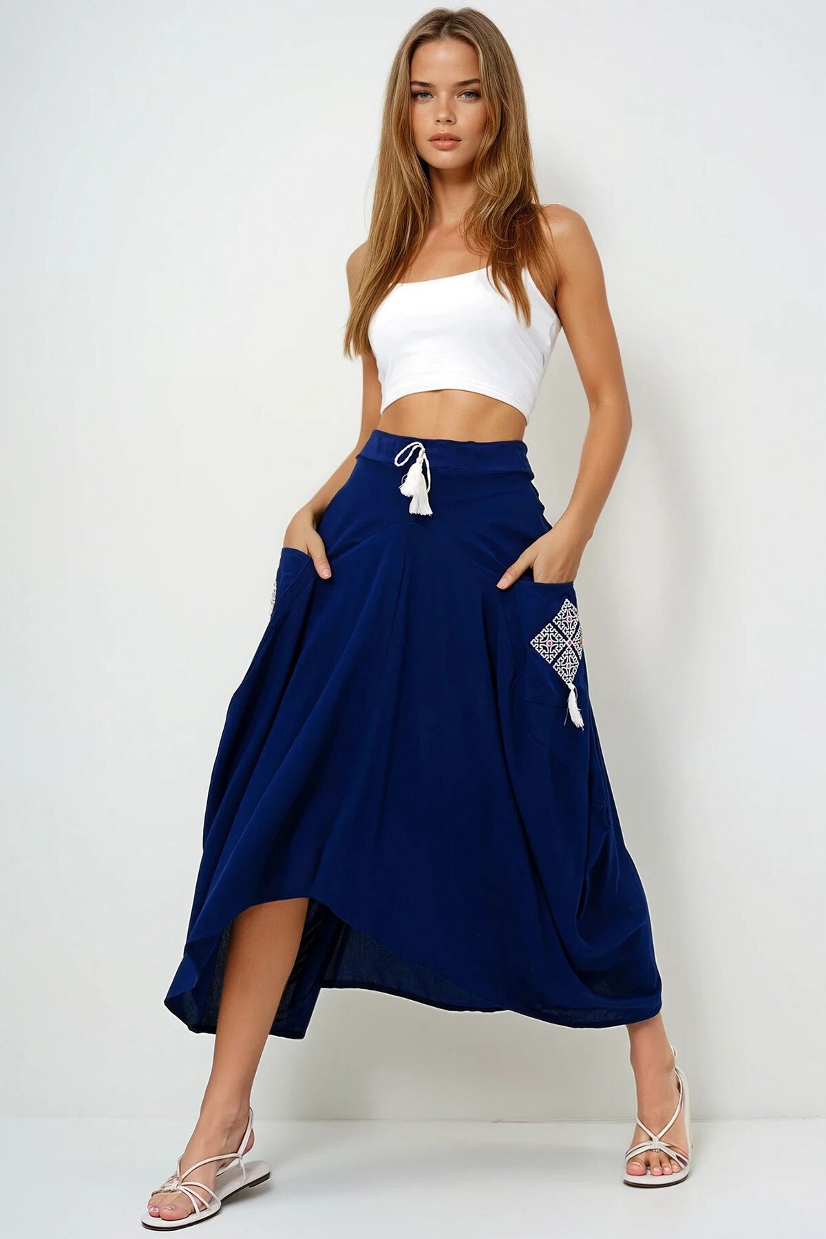 Lacivert Nakışlı Çift Cepli Şalvar Kesim Dokuma Etek