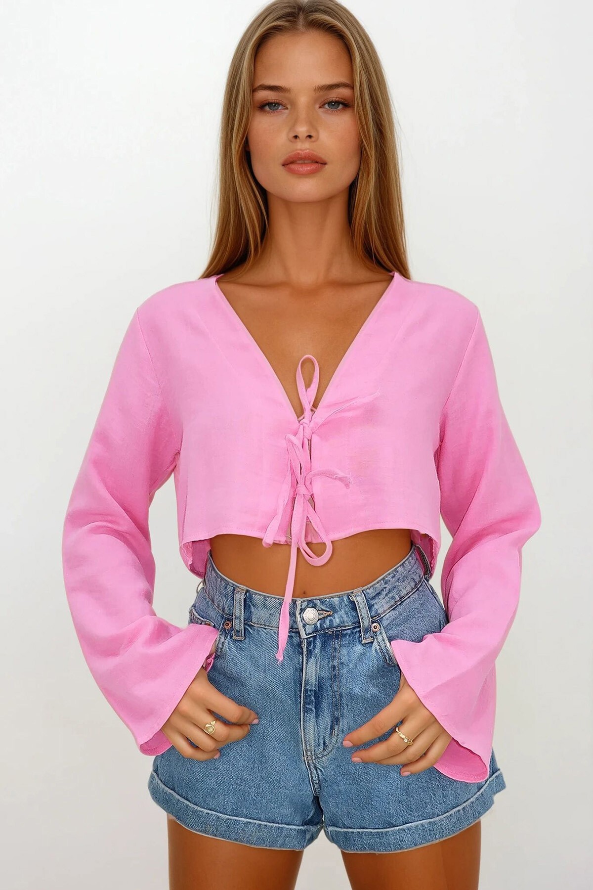 Pembe Bağlama Detaylı Crop Müslin Bluz