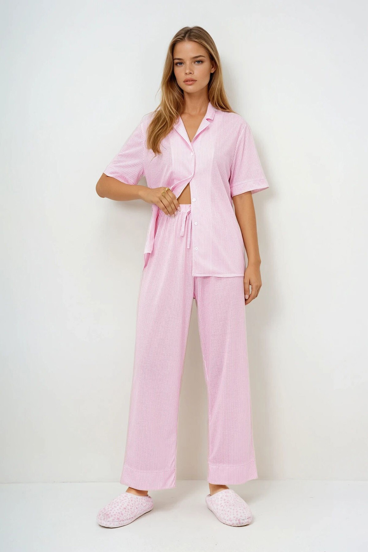 Pembe Duble Kol Ve Paça Detaylı Çizgili Gömlek Ve Pantolonlu Pijama Takımı