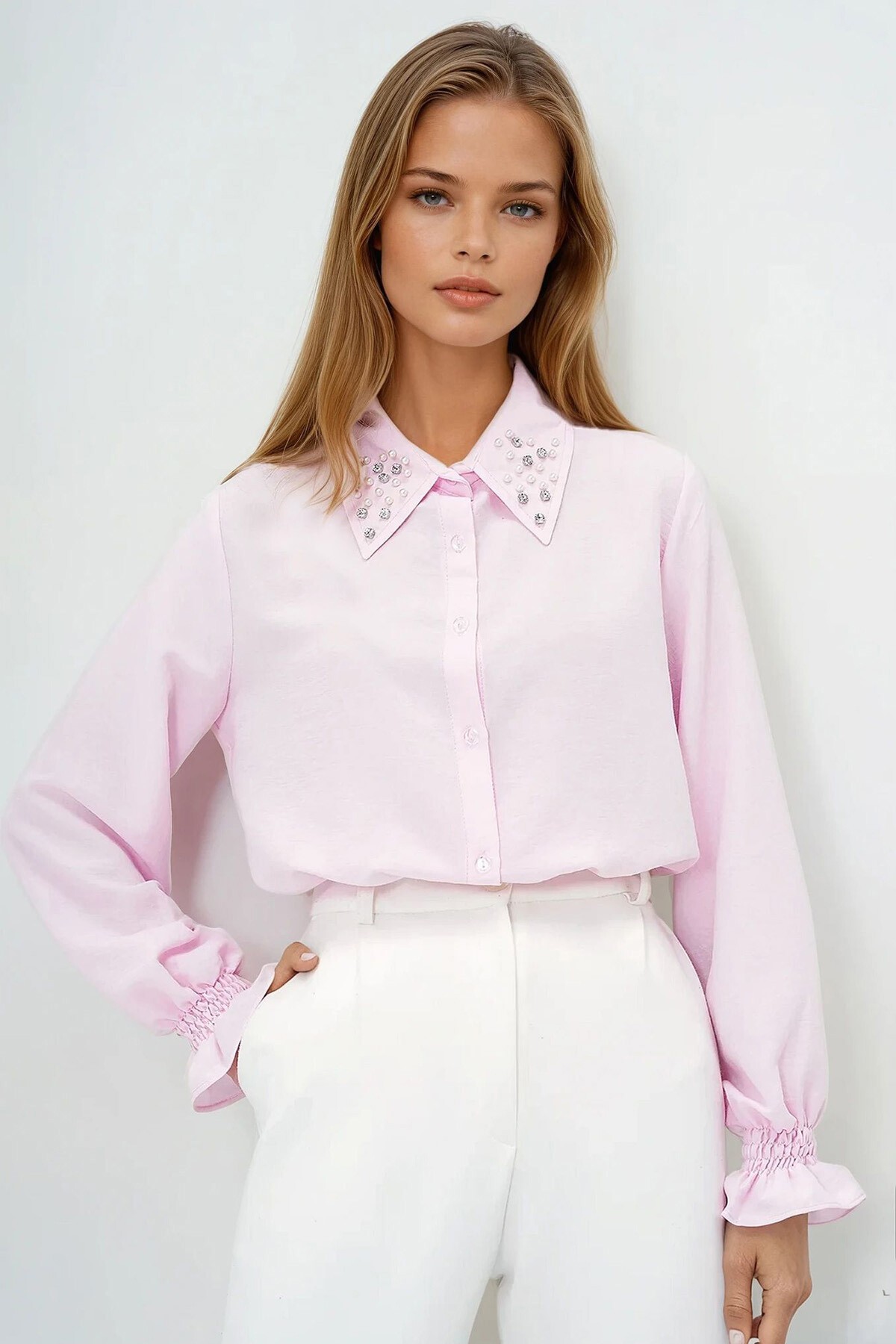 Pembe İnci Ve Taş İşlemeli Aerobin Gömlek