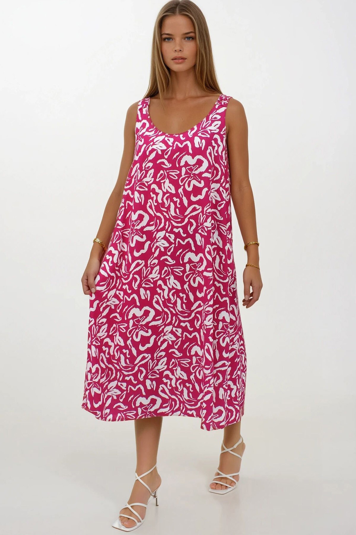 Pembe Omuzları Lastikli Kolsuz Rahat Kesim Desenli Elbise