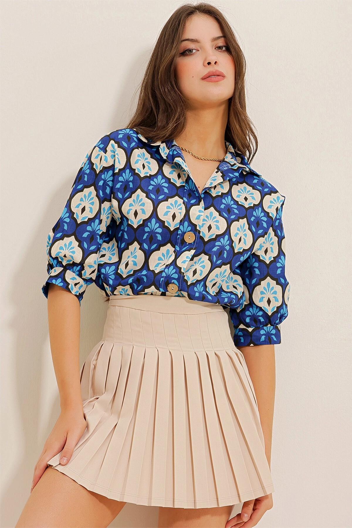 Saks Karpuz Kollu Çini Desenli Gömlek