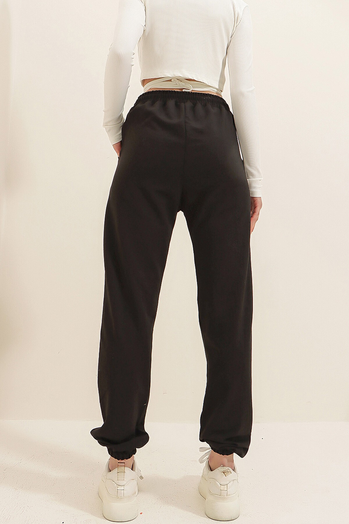 Siyah Ayıcık Baskılı Paçası Lastikli İki İplik Eşofman Altı