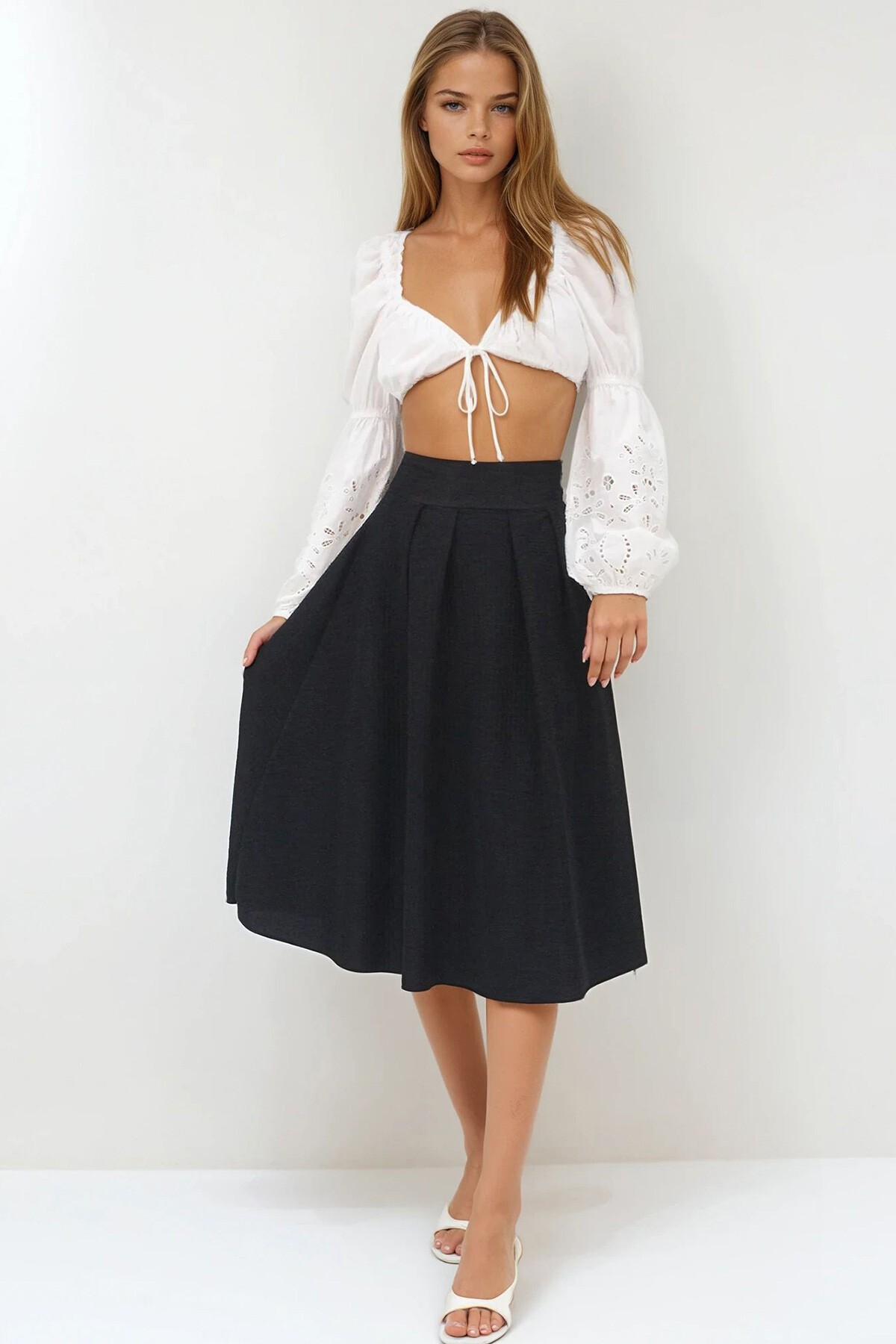 Siyah Beli Lastikli Fermuar Kapamalı Pileli Midi Boy Etek