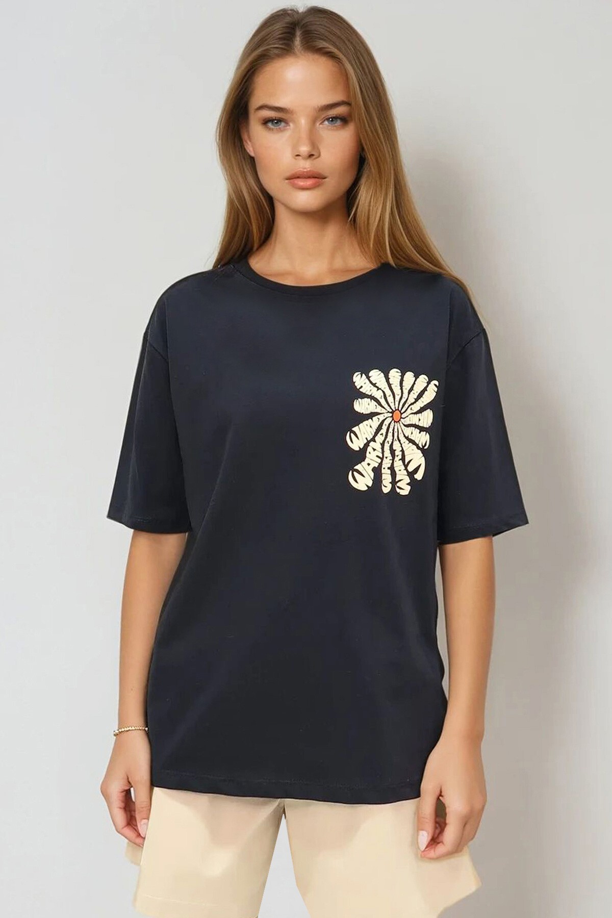 Siyah Bisiklet Yaka Önü Ve Arkası Flok Baskılı %100 Pamuk Oversize T Shirt