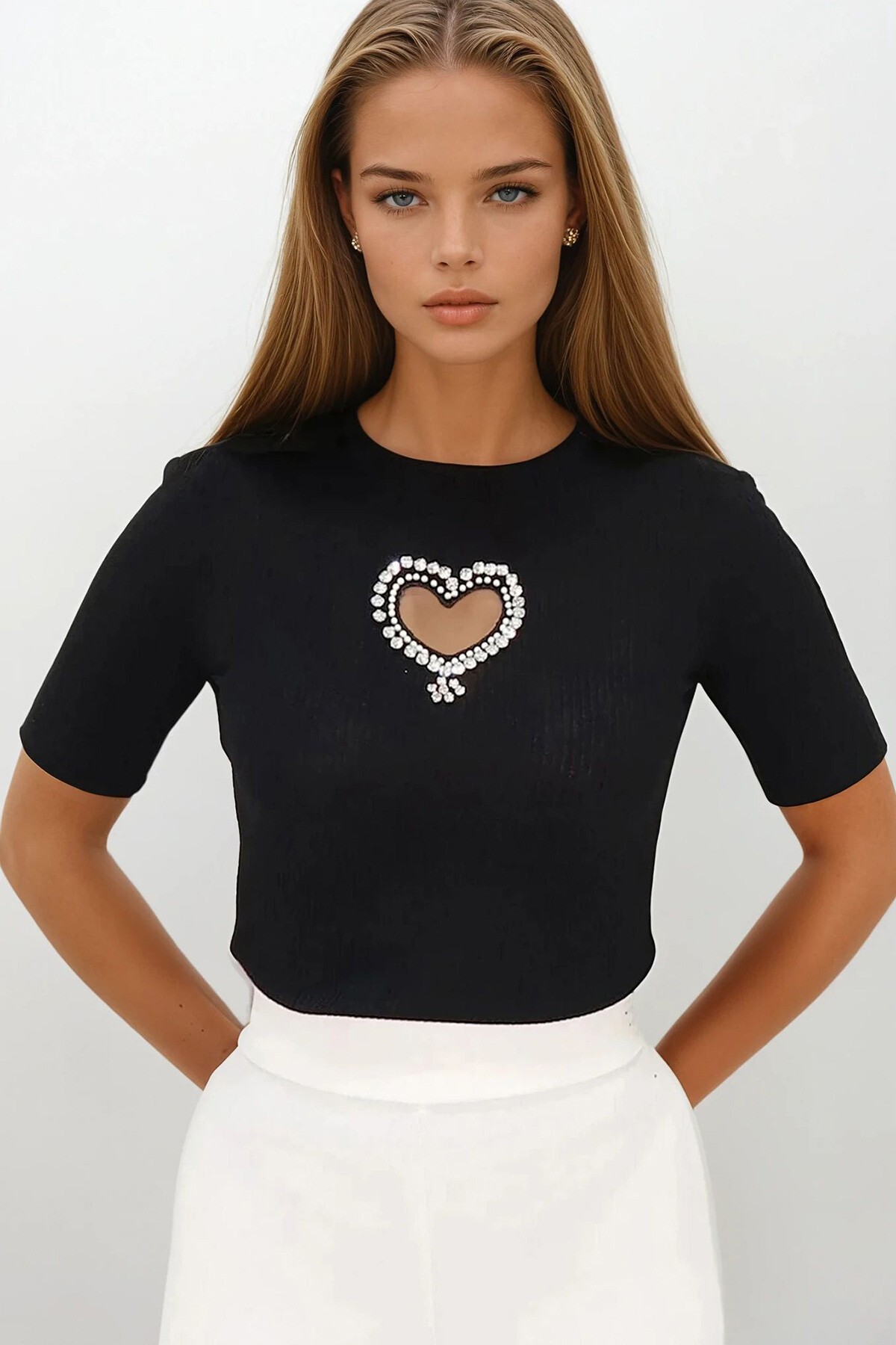 Siyah Bisiklet Yaka Taş İşlemeli Kaşkorse  Bluz