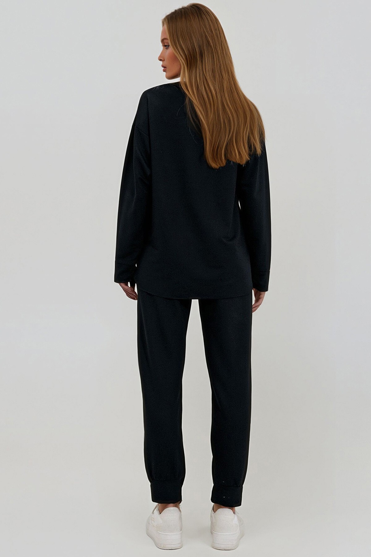 Siyah Bisiklet Yaka Yanları Yırtmaçlı Yumuşak Dokulu Modal Eşofman Takım