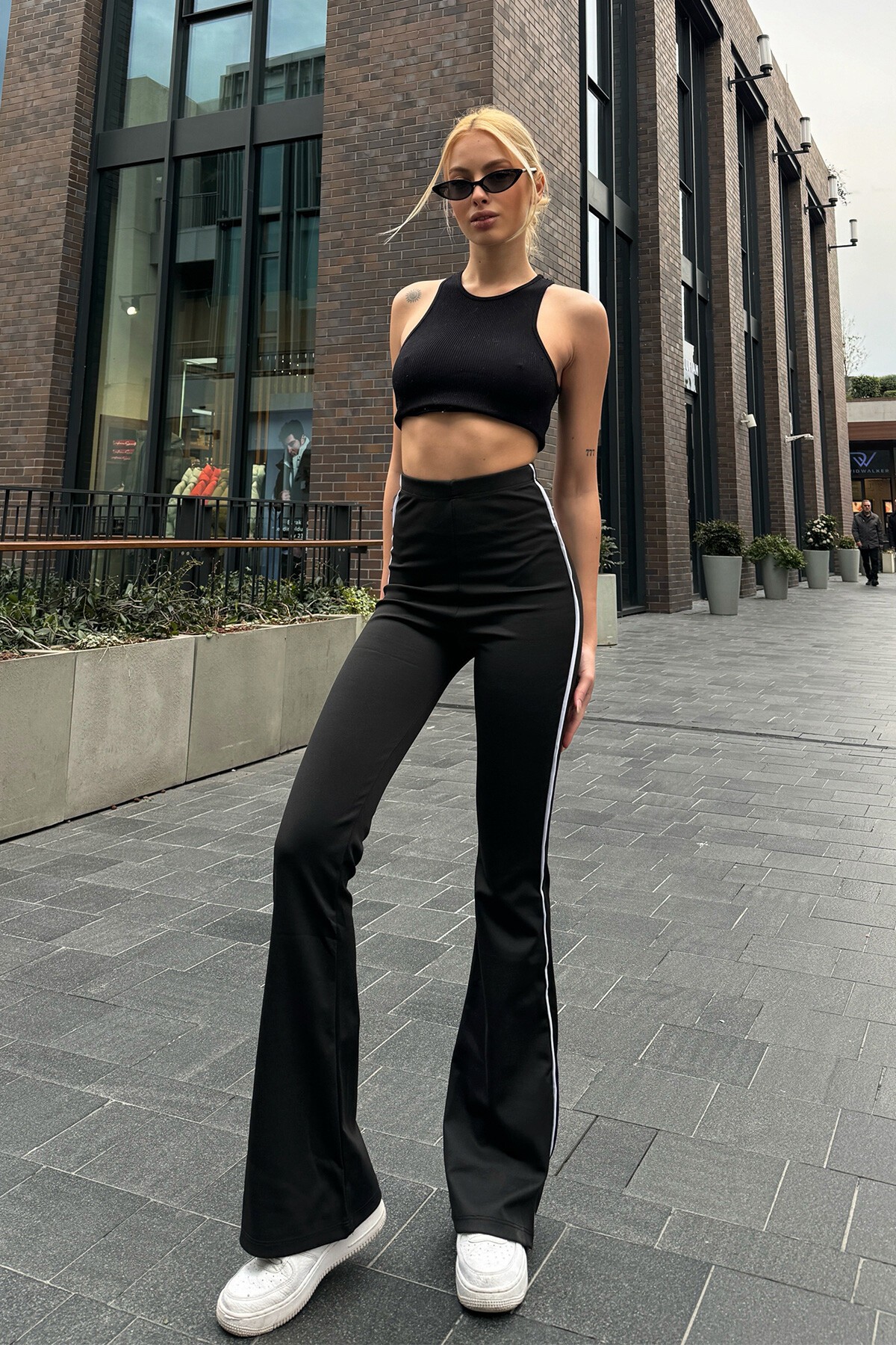 Siyah Dikişli Scuba Pantolon