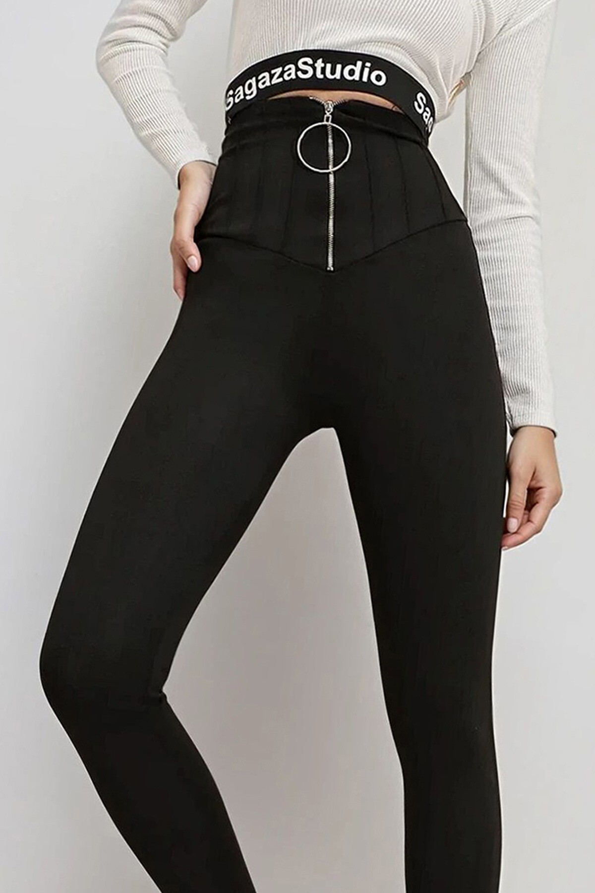 Siyah Halka Fermuar Detaylı Mat Dokulu Yüksek Bel Tayt