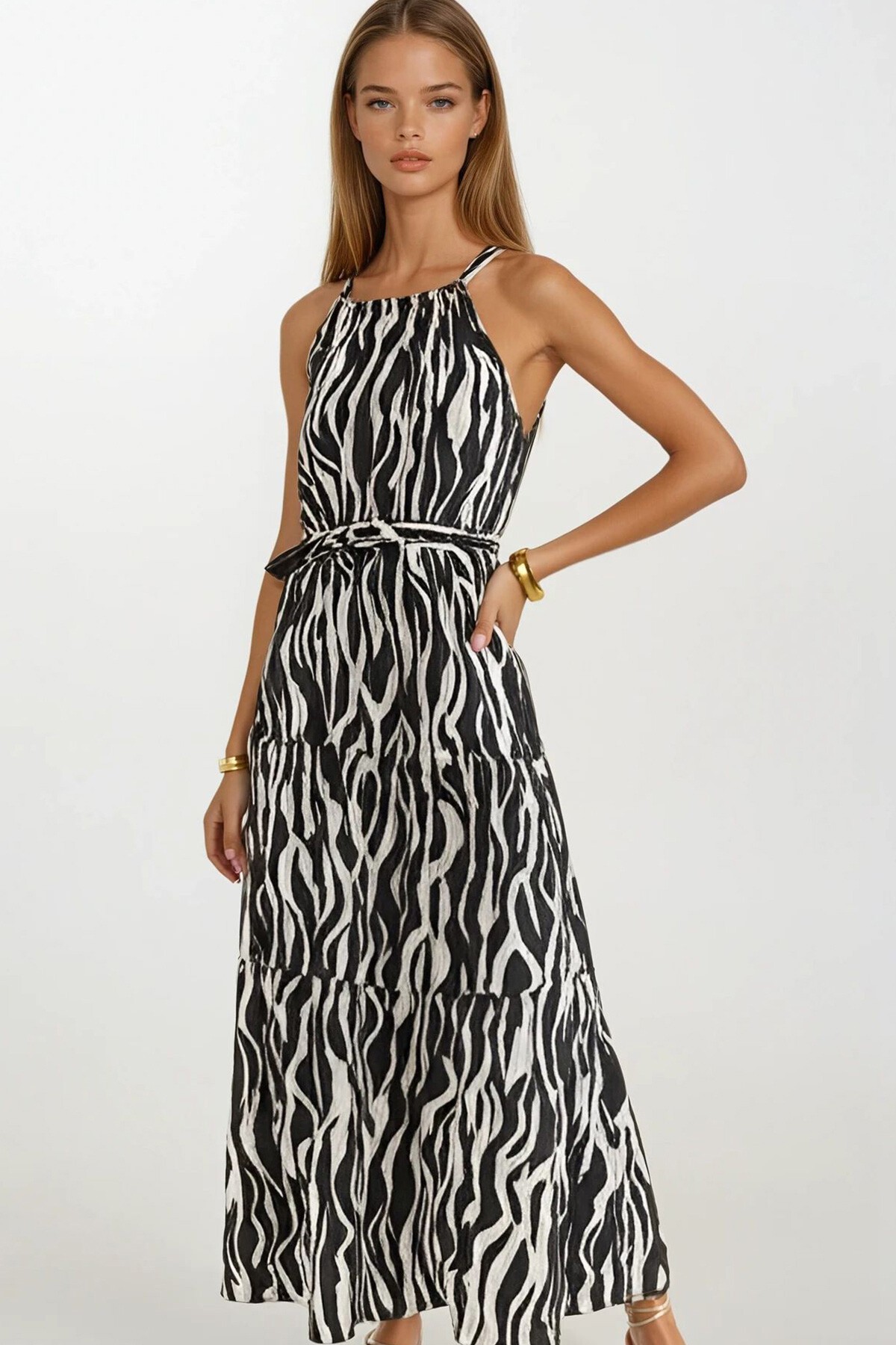 Siyah İp Askılı Bağlama Detaylı Midi Boy Elbise