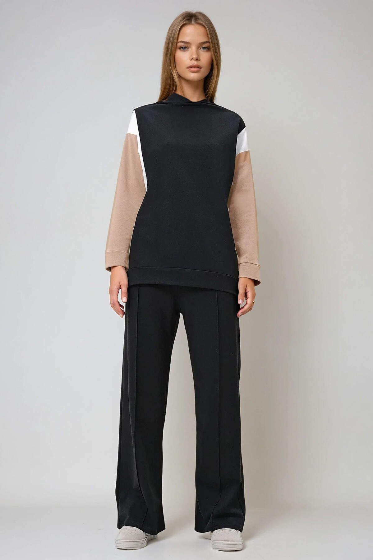 Siyah Kapüşonlu Renk Bloklu İki İplik Alt Üst Takım