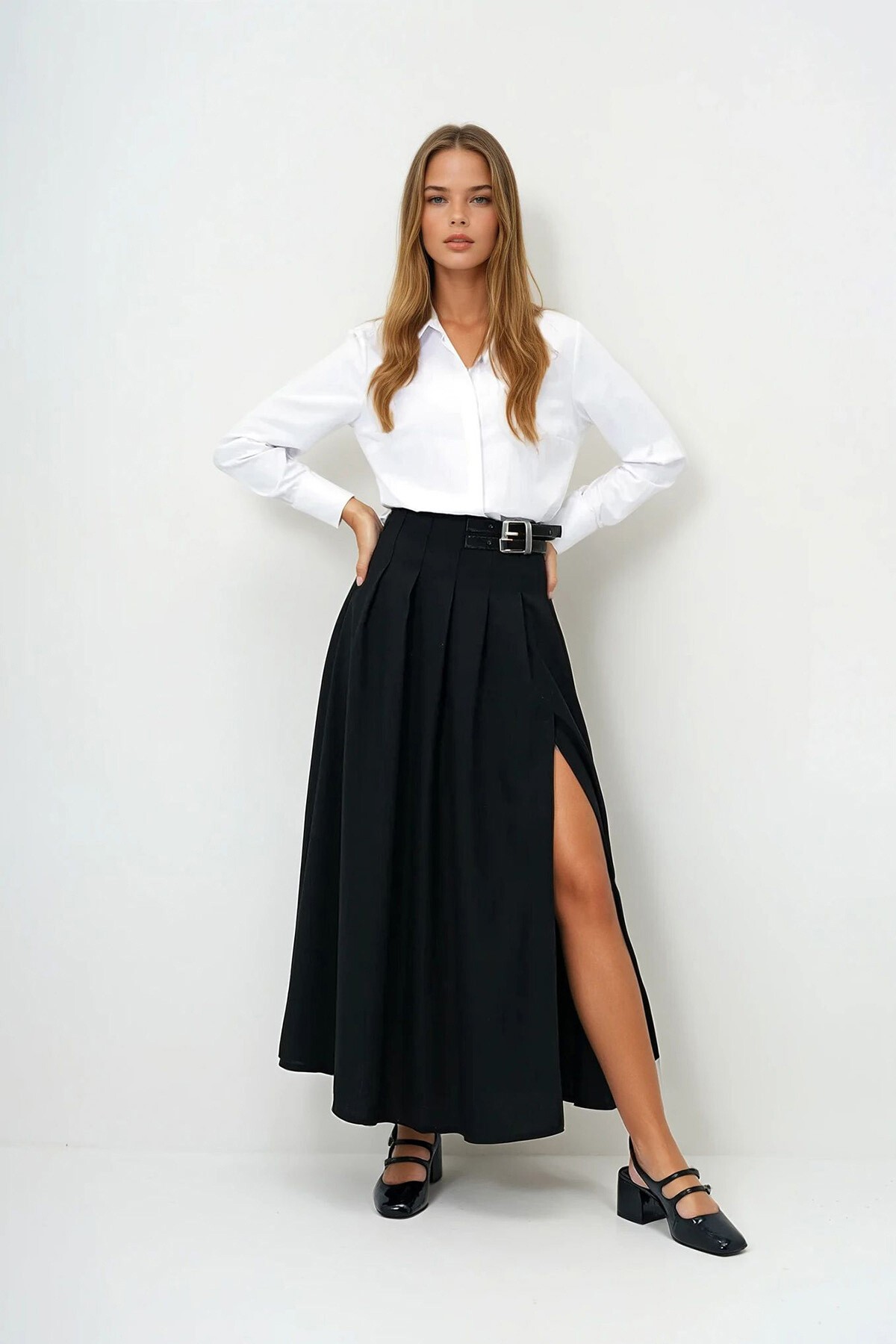 Siyah Kemer Detaylı Maxi Etek