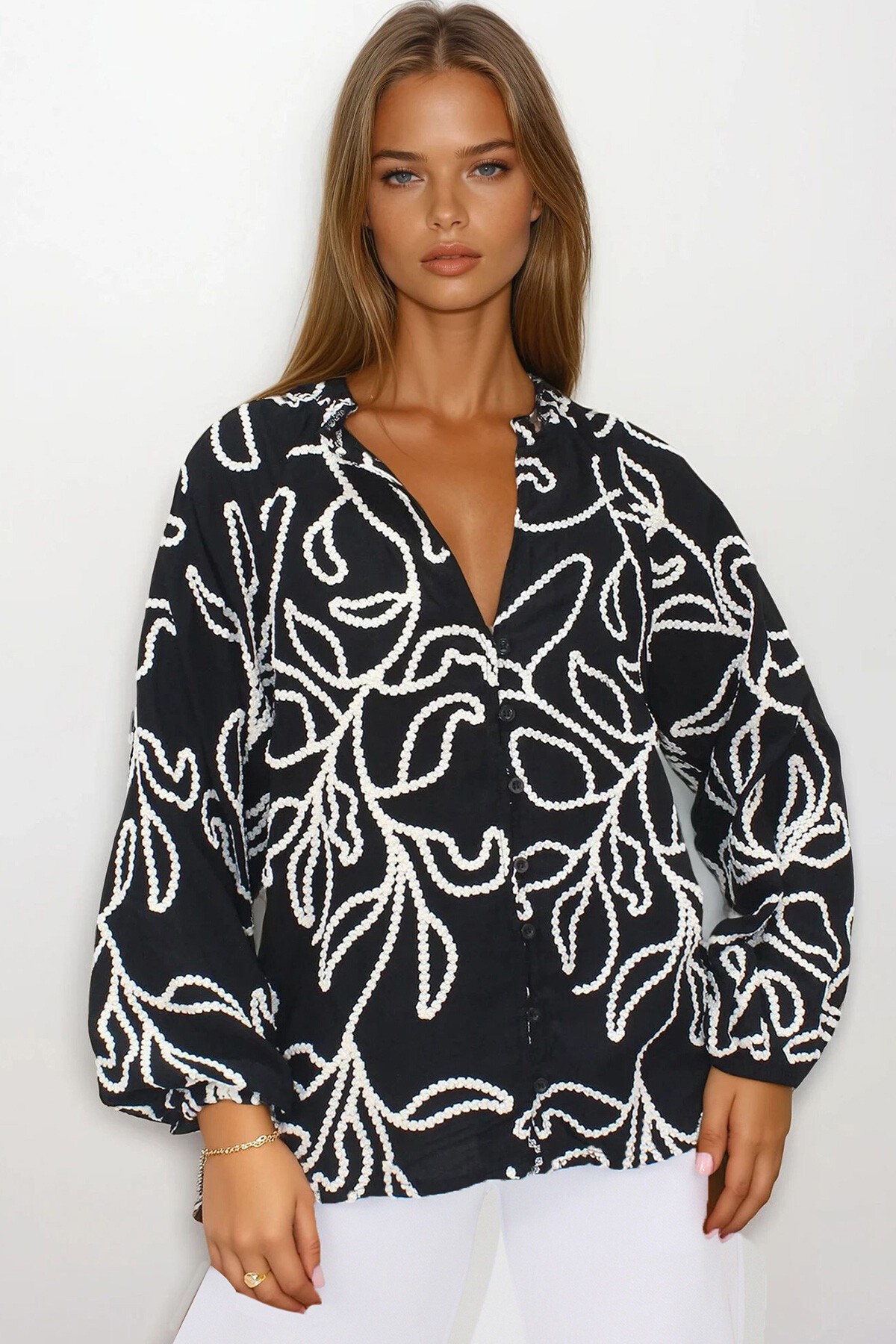 Siyah Kordone Nakışlı Premium Dokuma Gömlek